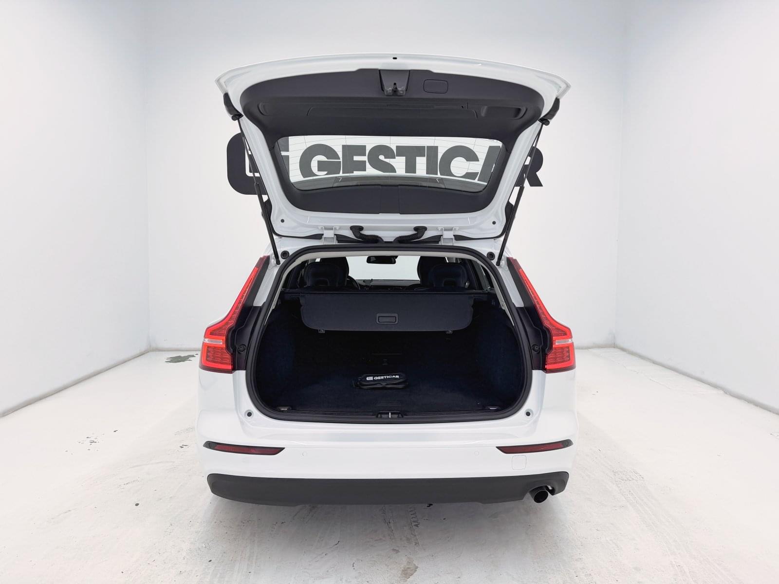 VOLVO V60 2.0 D3 150CV 13 