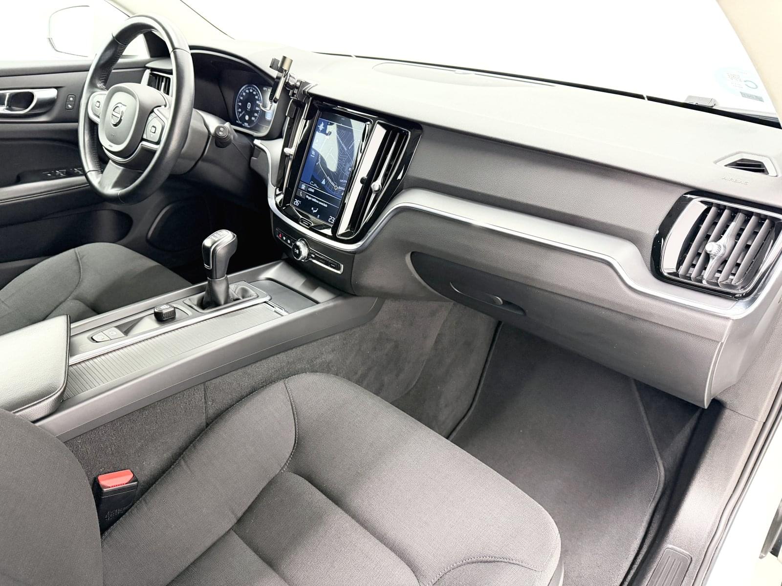 VOLVO V60 2.0 D3 150CV 36 