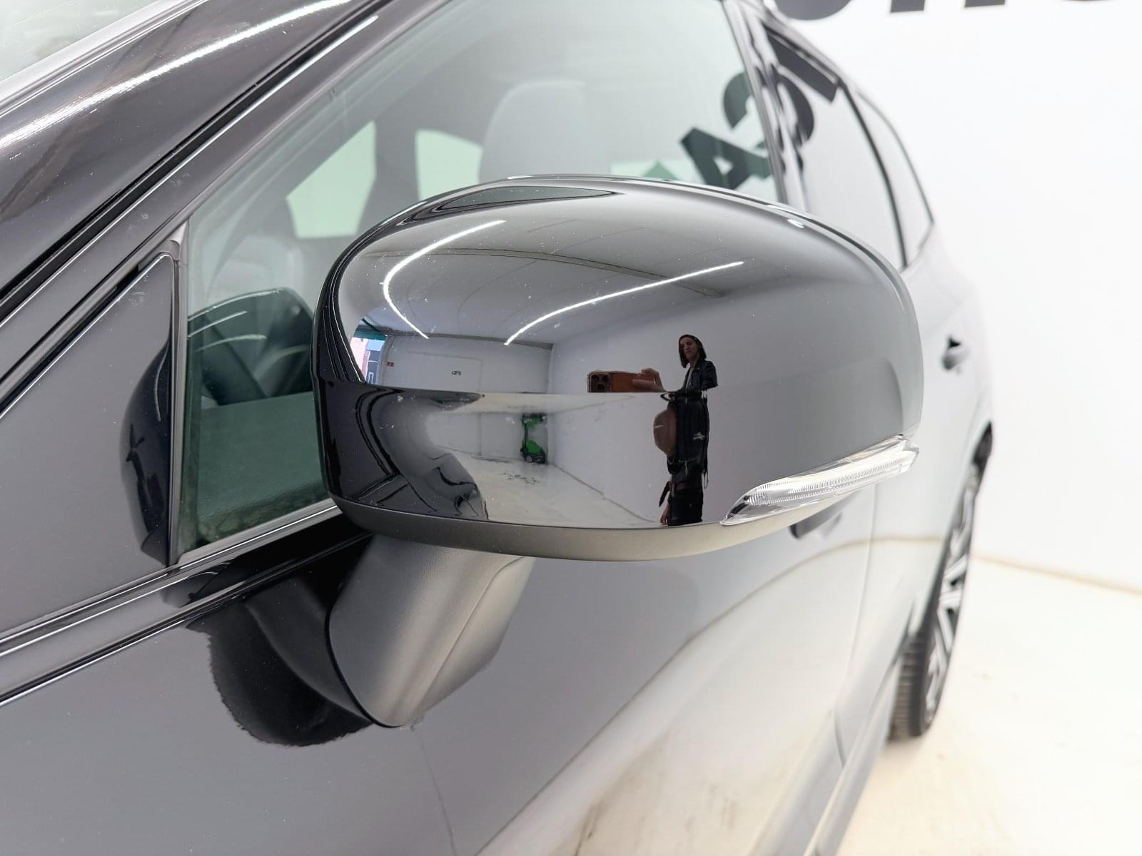 VOLVO XC60 2.0 T6 AWD RECHARGE R-DESIGN 355CV AUTO 4 