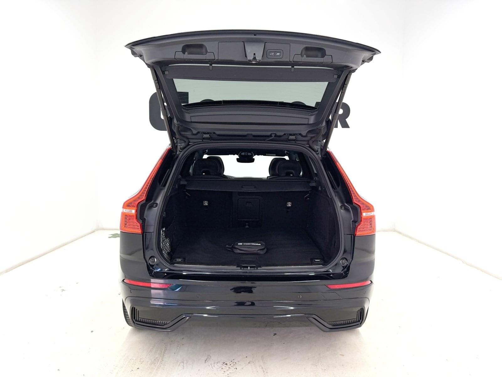 VOLVO XC60 2.0 T6 AWD RECHARGE R-DESIGN 355CV AUTO 10 