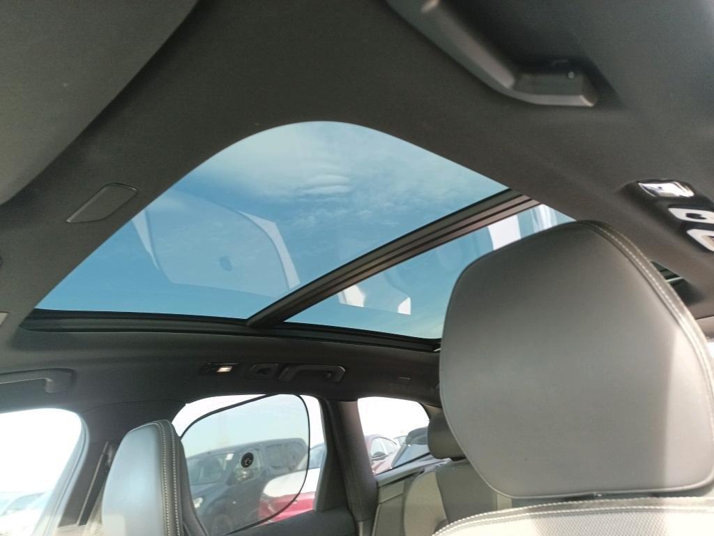 VOLVO XC60 2.0 T6 AWD RECHARGE R-DESIG 340CV AUTO 13 