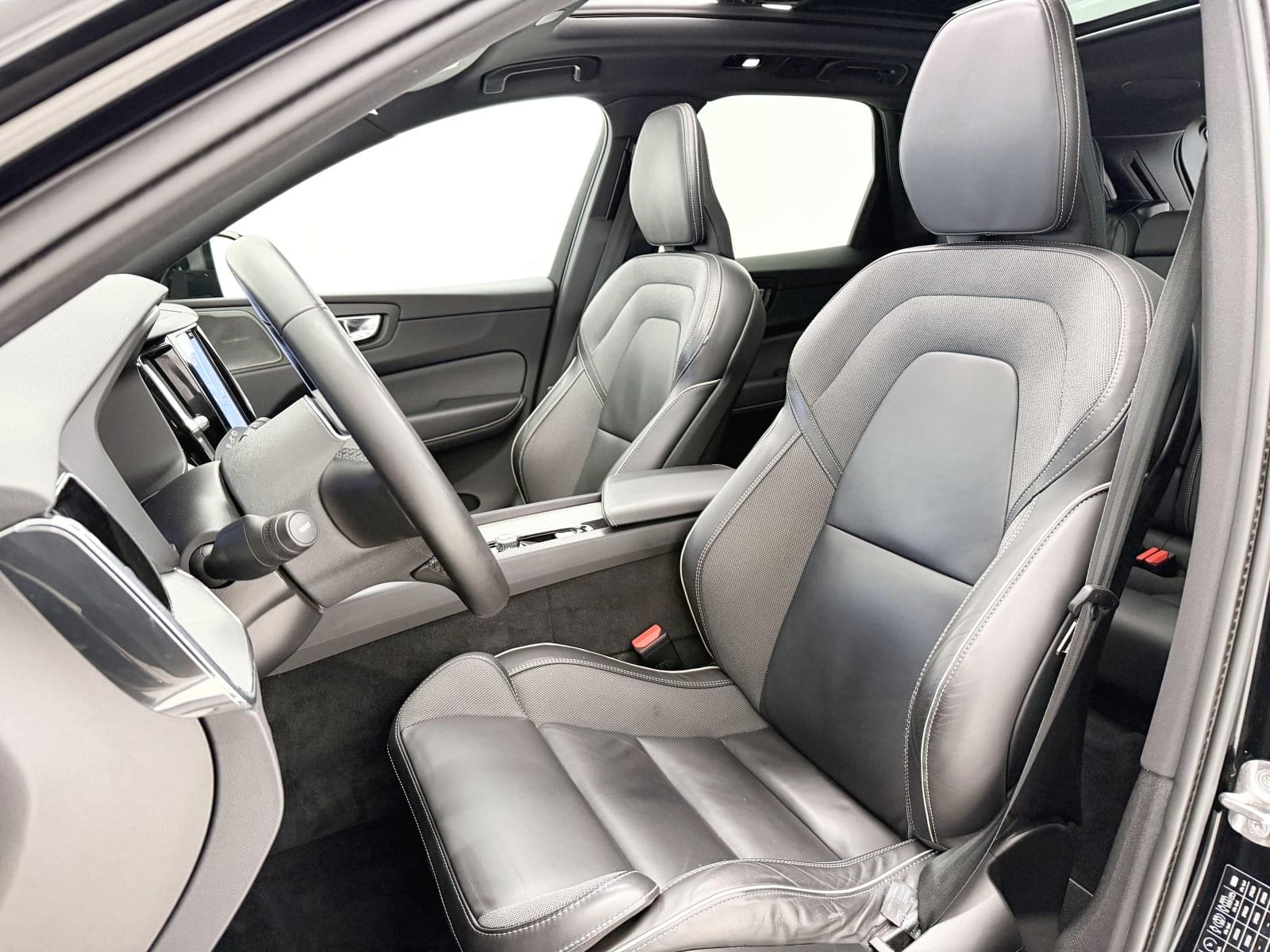 VOLVO XC60 2.0 T6 AWD RECHARGE R-DESIGN 355CV AUTO 21 