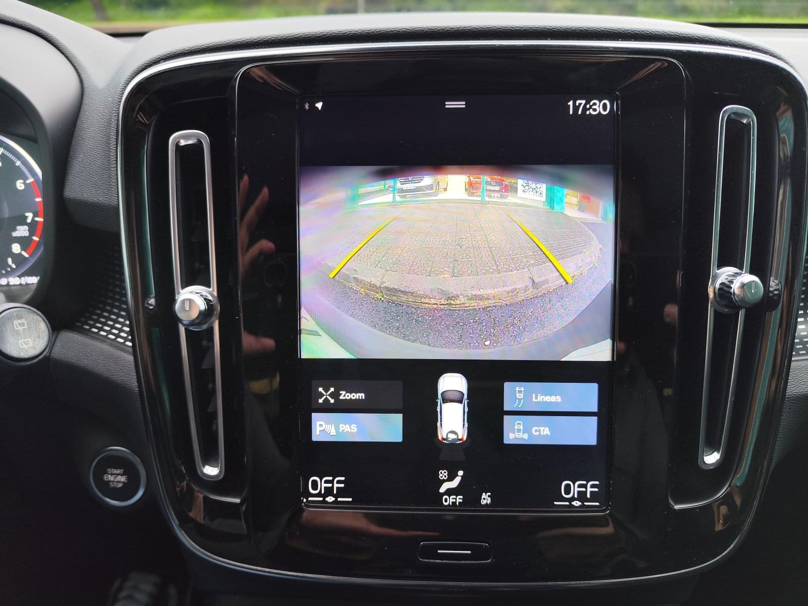 VOLVO XC40 T4 RDESIGN 2.0 190CV 13 