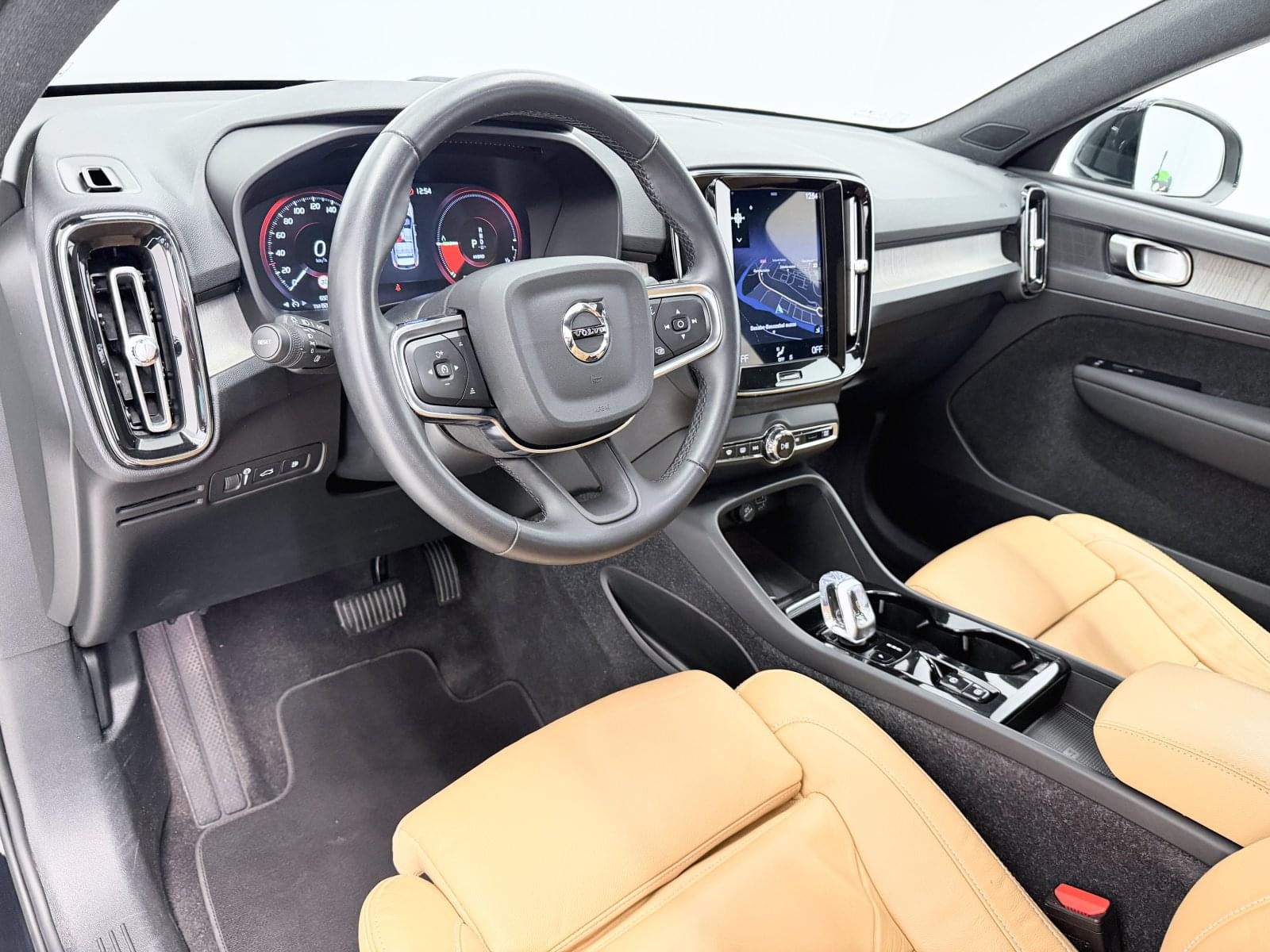 VOLVO XC40 1.5 T4 TWIN RECHARGE INSCRIPT. AUT 210CV 26 