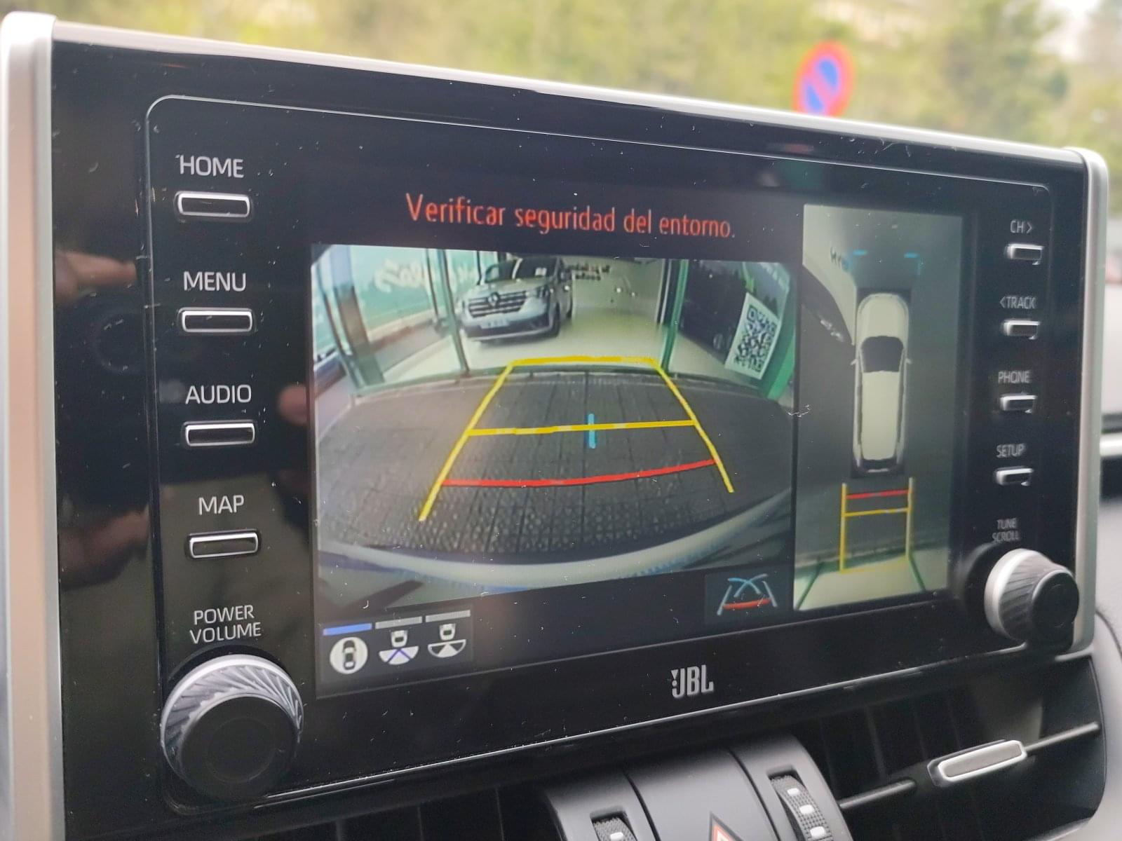 TOYOTA RAV4 2.5L 220H STYLE 16