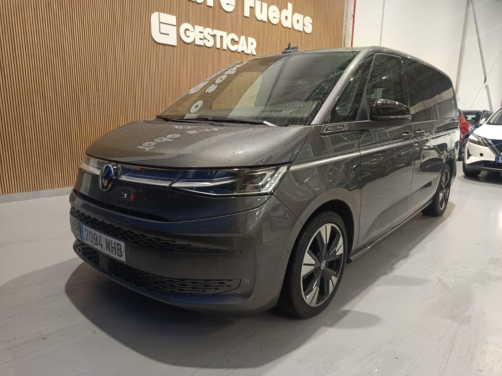 VOLKSWAGEN MULTIVAN 2.0 TSI 204CV Life DSG Larga 2