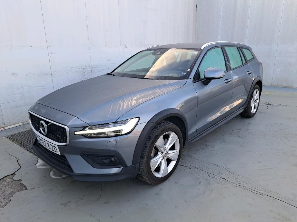 VOLVO V60 CROSS COUNTRY 2.0 D4 AUTO AWD 190CV 2