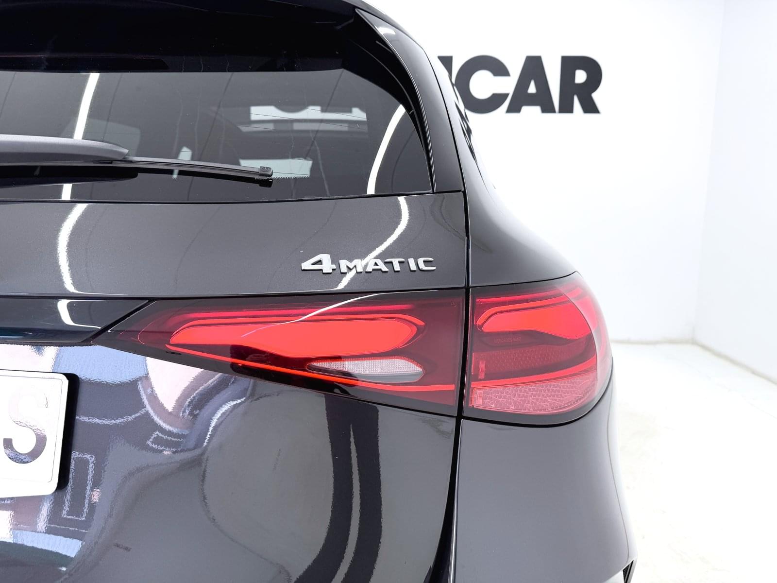 MERCEDES CLASE GLC GLC 300 DE 4MATIC 333cv 21