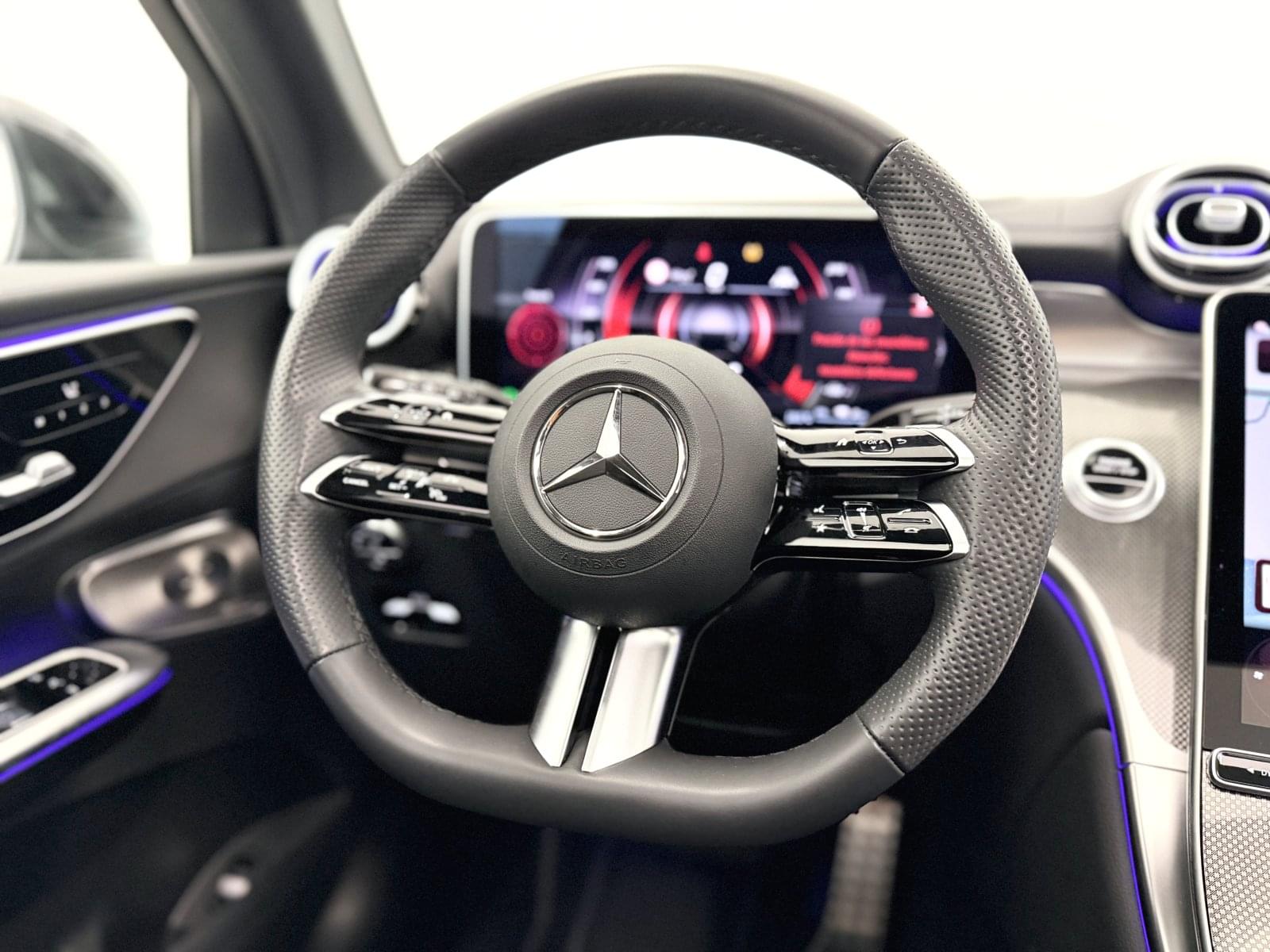 MERCEDES CLASE GLC GLC 300 DE 4MATIC 333cv 33