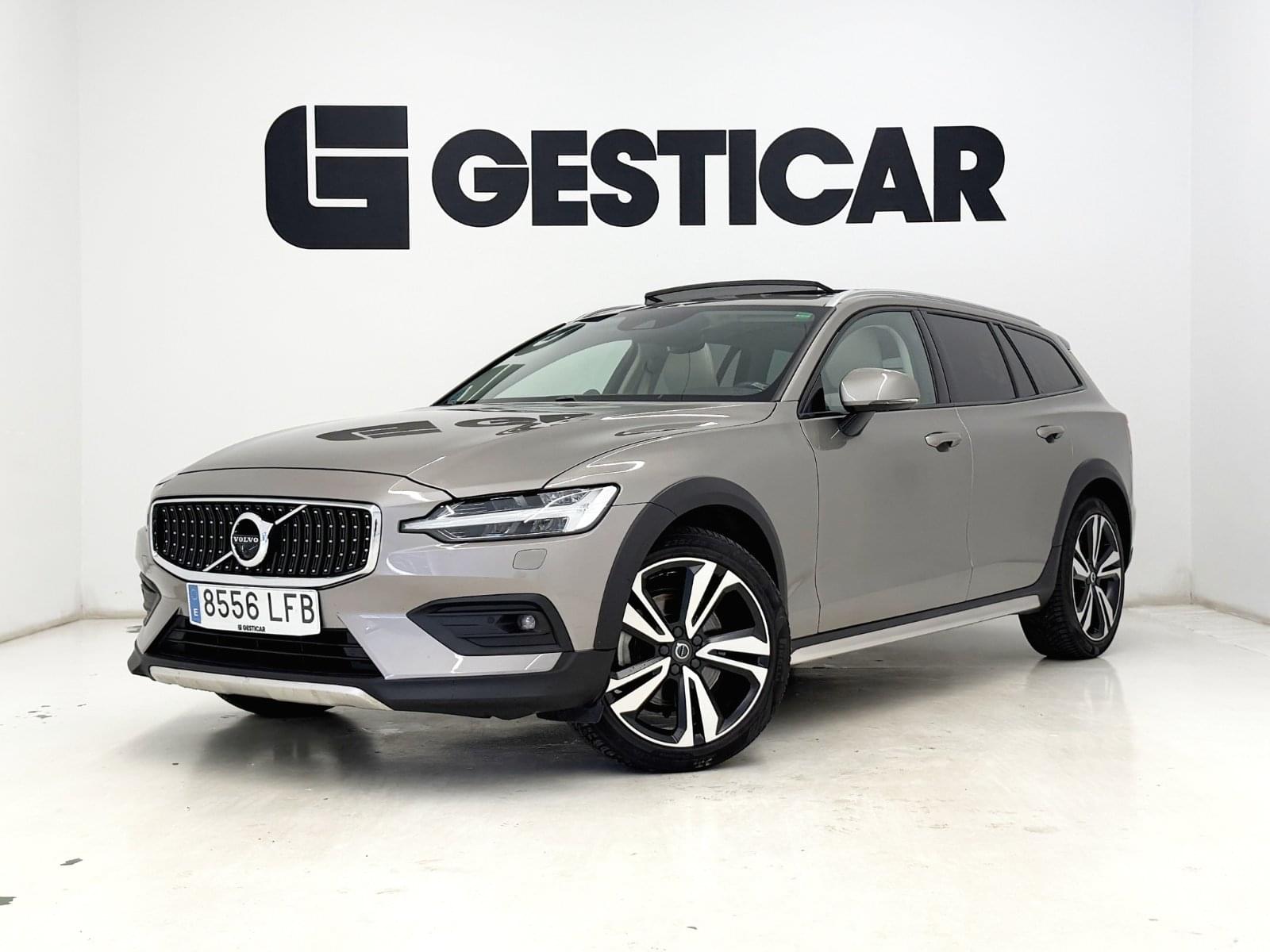 VOLVO V60 CROSS COUNTRY D4 AWD 190CV INSCRIPTION 1 
