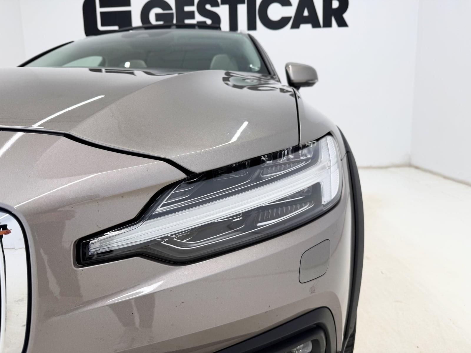 VOLVO V60 CROSS COUNTRY D4 AWD 190CV INSCRIPTION 9 