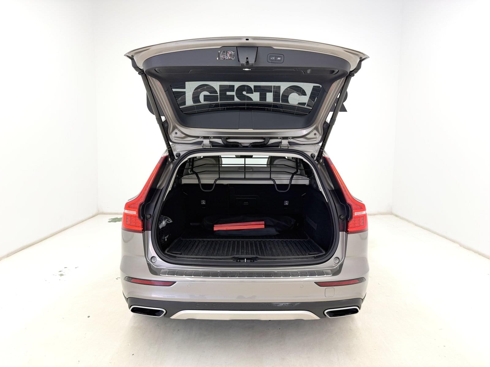 VOLVO V60 CROSS COUNTRY D4 AWD 190CV INSCRIPTION 13 