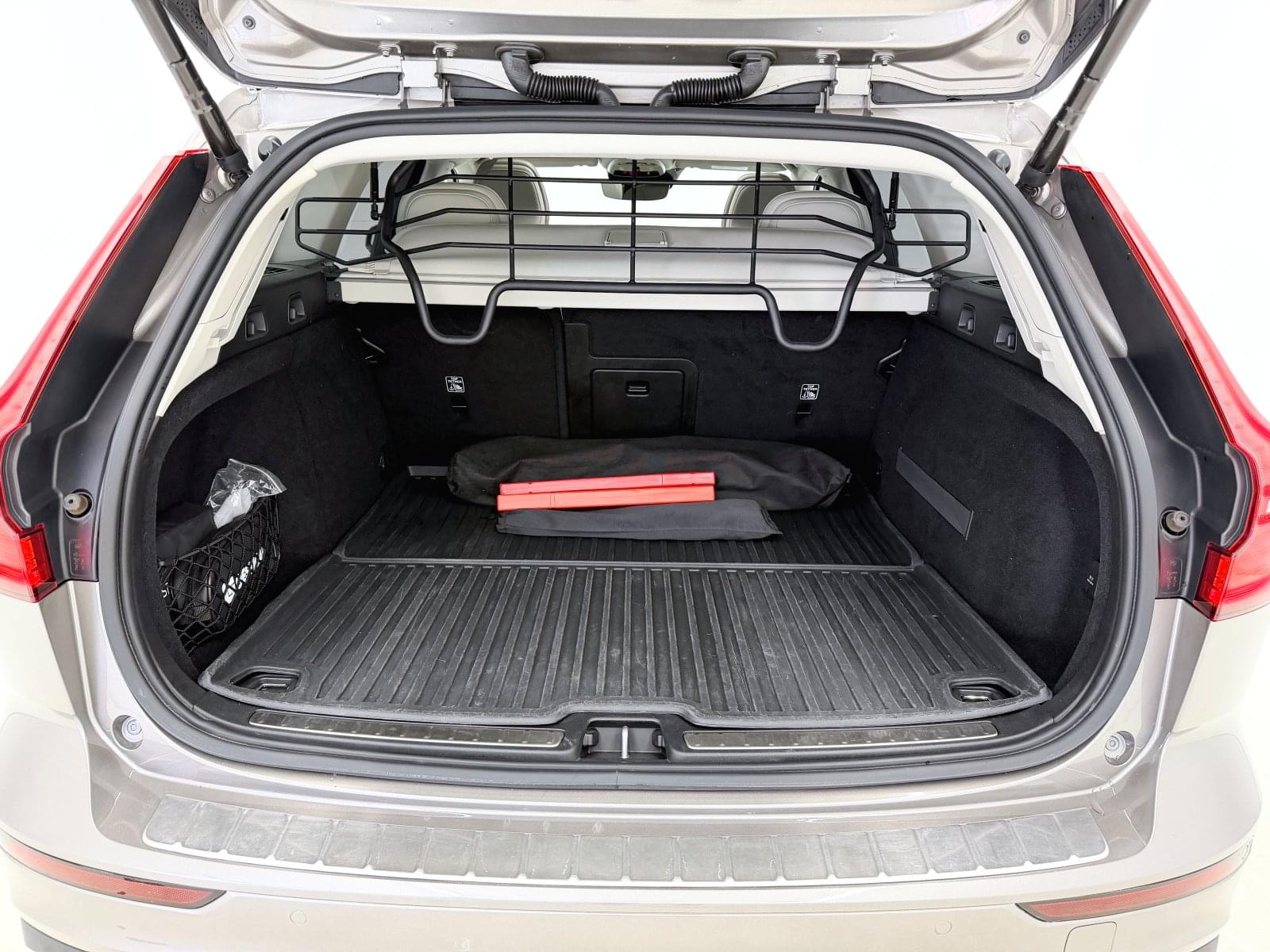 VOLVO V60 CROSS COUNTRY D4 AWD 190CV INSCRIPTION 15 