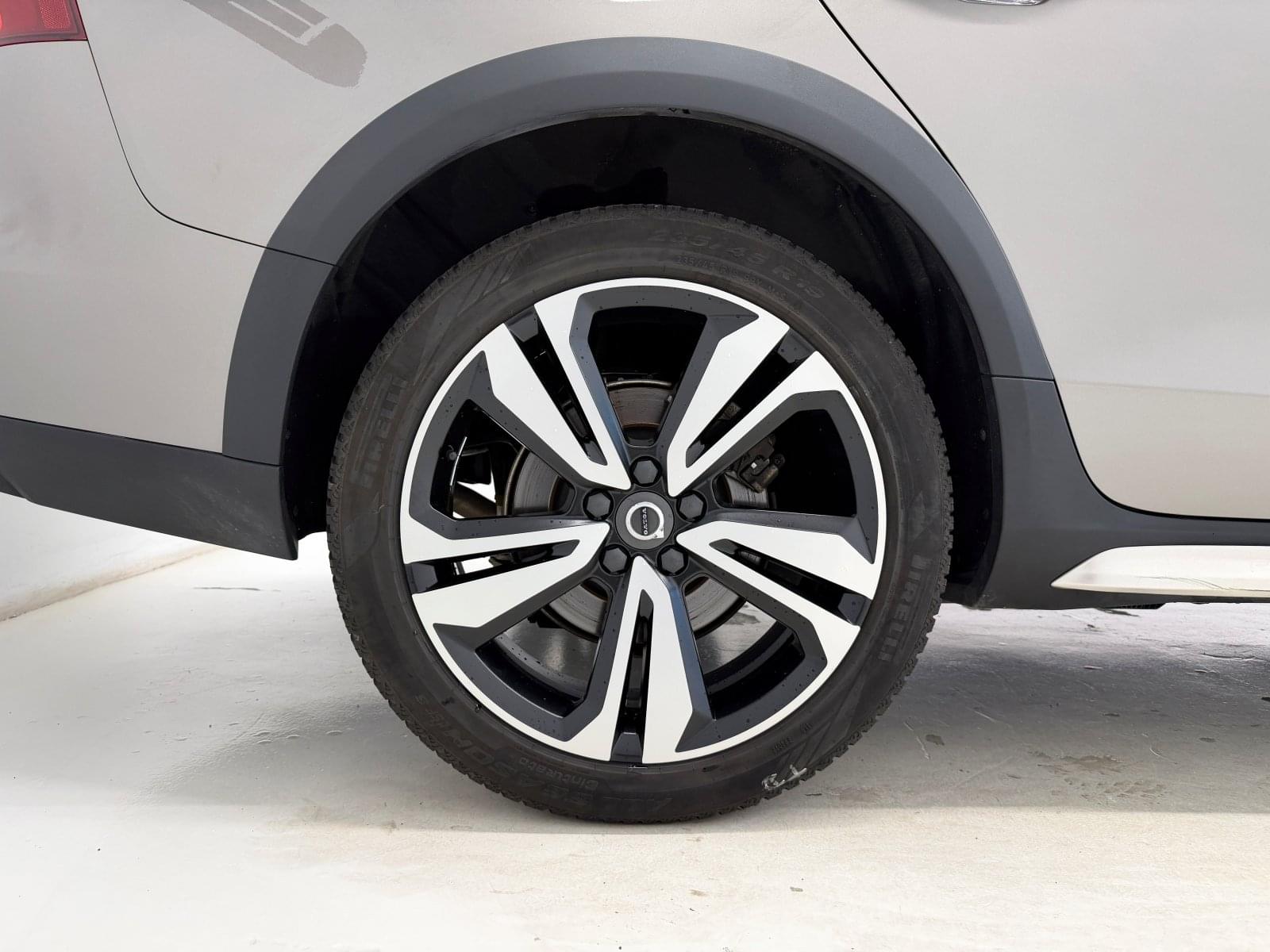 VOLVO V60 CROSS COUNTRY D4 AWD 190CV INSCRIPTION 23 