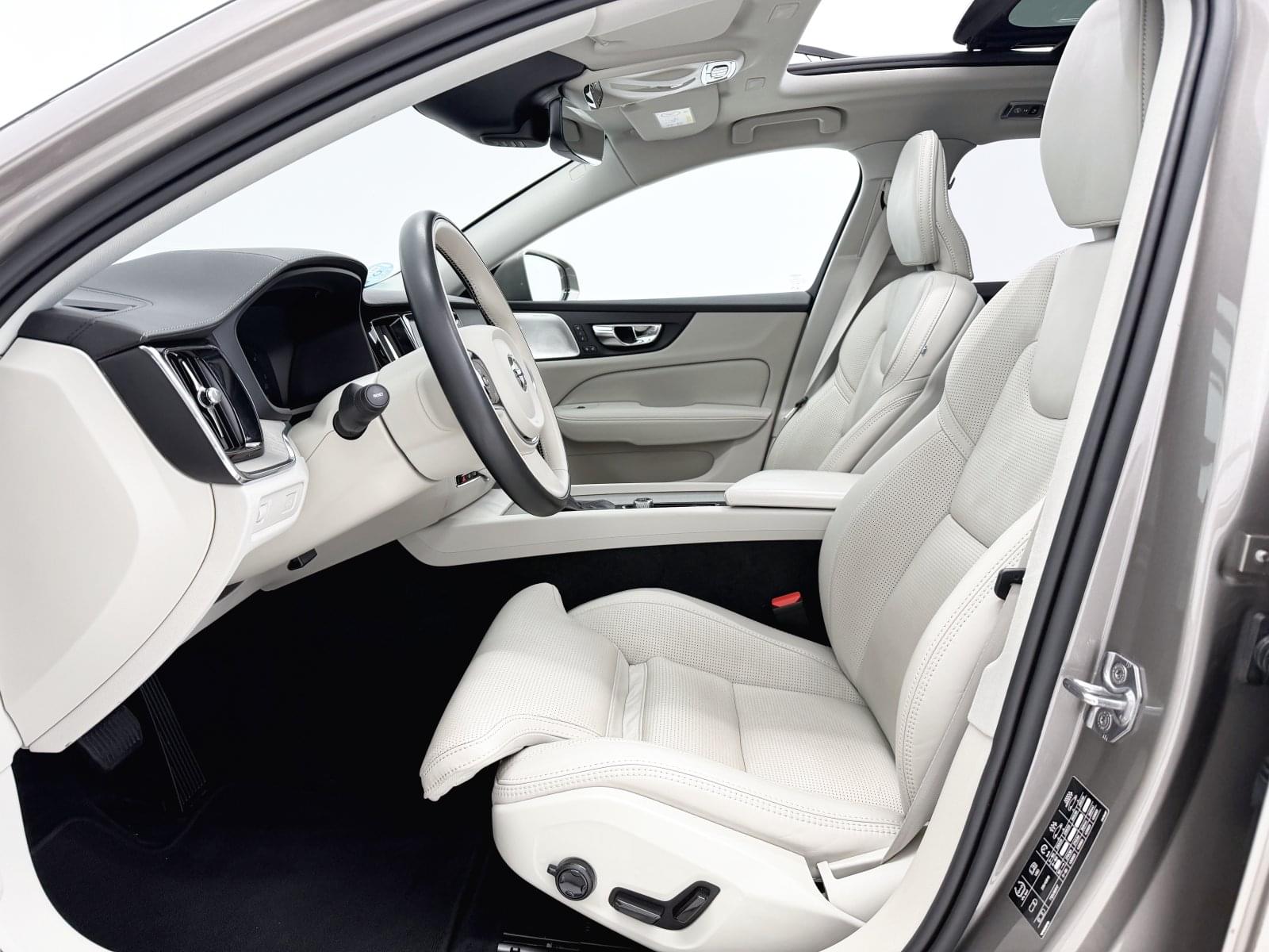 VOLVO V60 CROSS COUNTRY D4 AWD 190CV INSCRIPTION 26 