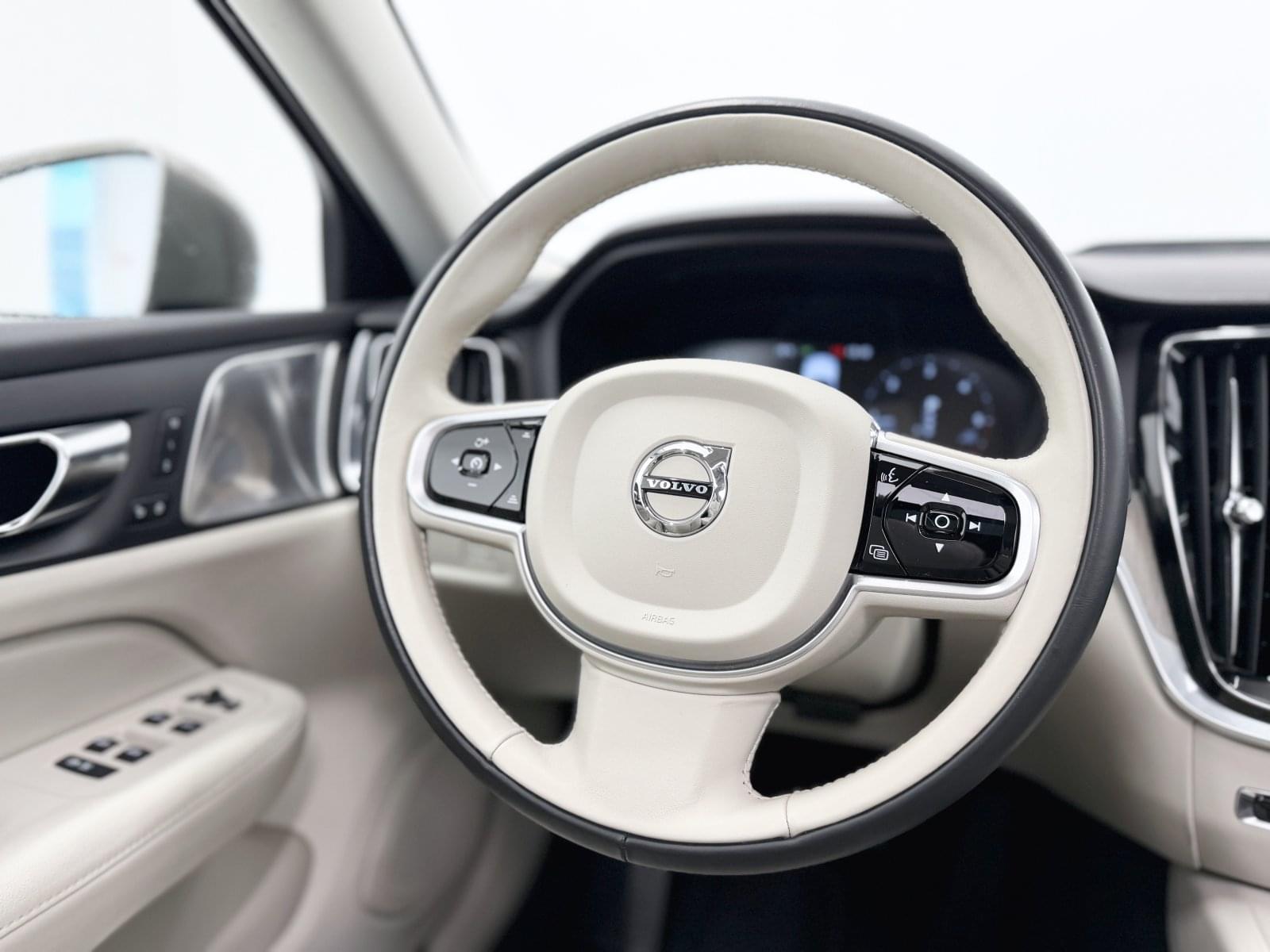 VOLVO V60 CROSS COUNTRY D4 AWD 190CV INSCRIPTION 30 