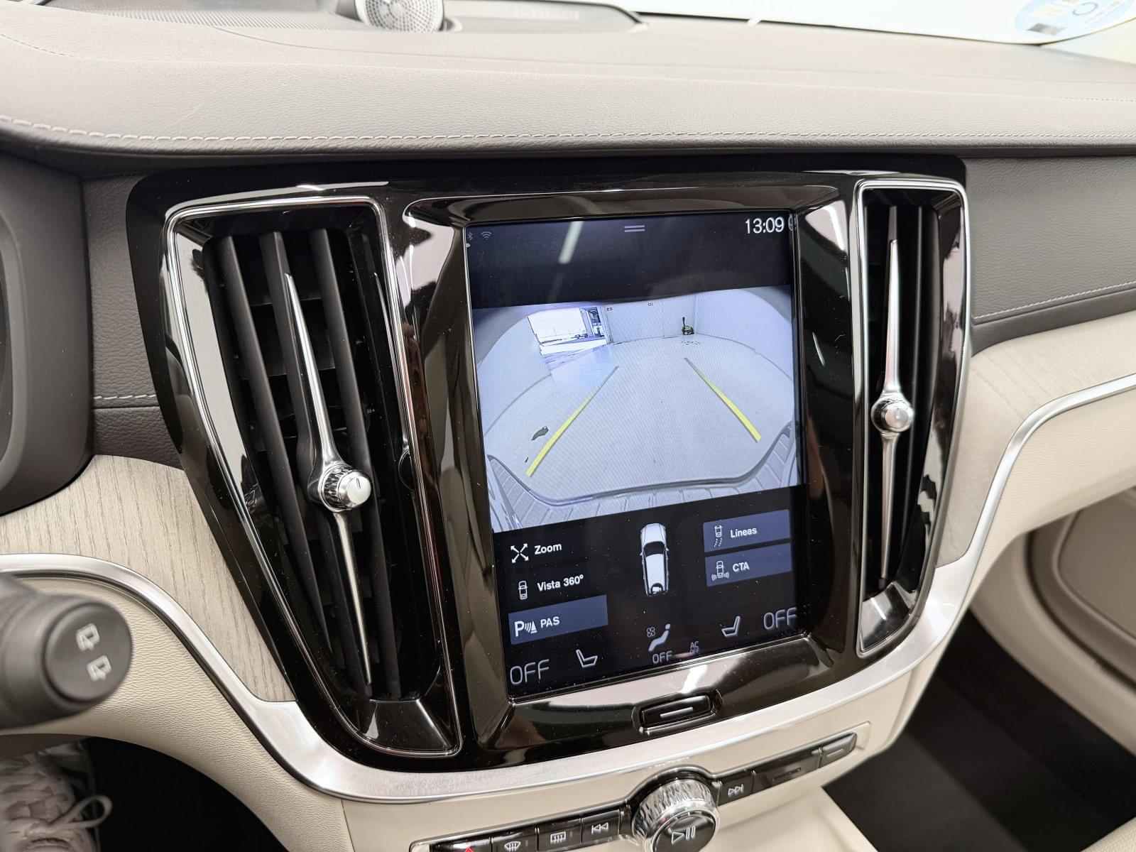 VOLVO V60 CROSS COUNTRY D4 AWD 190CV INSCRIPTION 36 