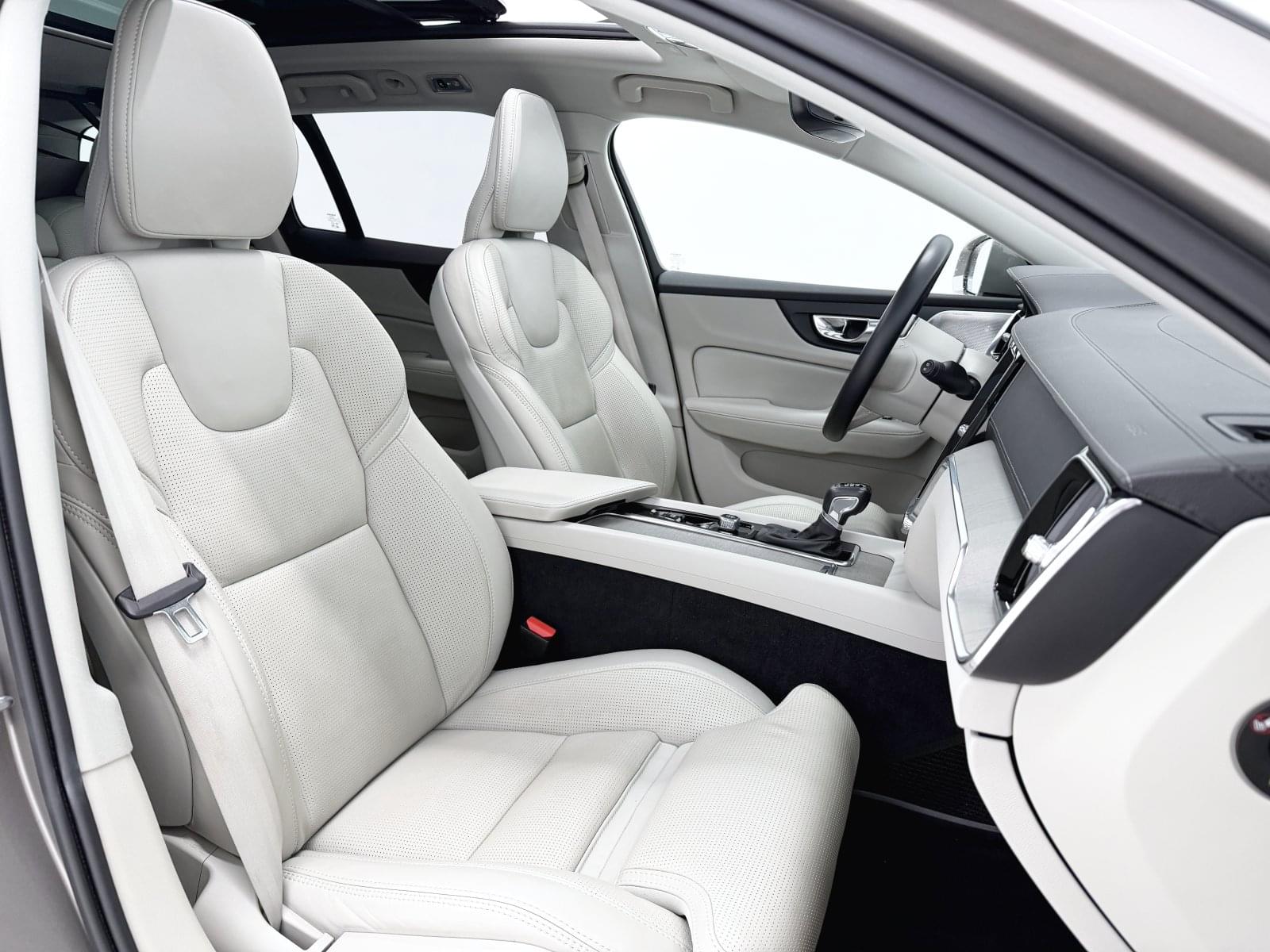 VOLVO V60 CROSS COUNTRY D4 AWD 190CV INSCRIPTION 42 