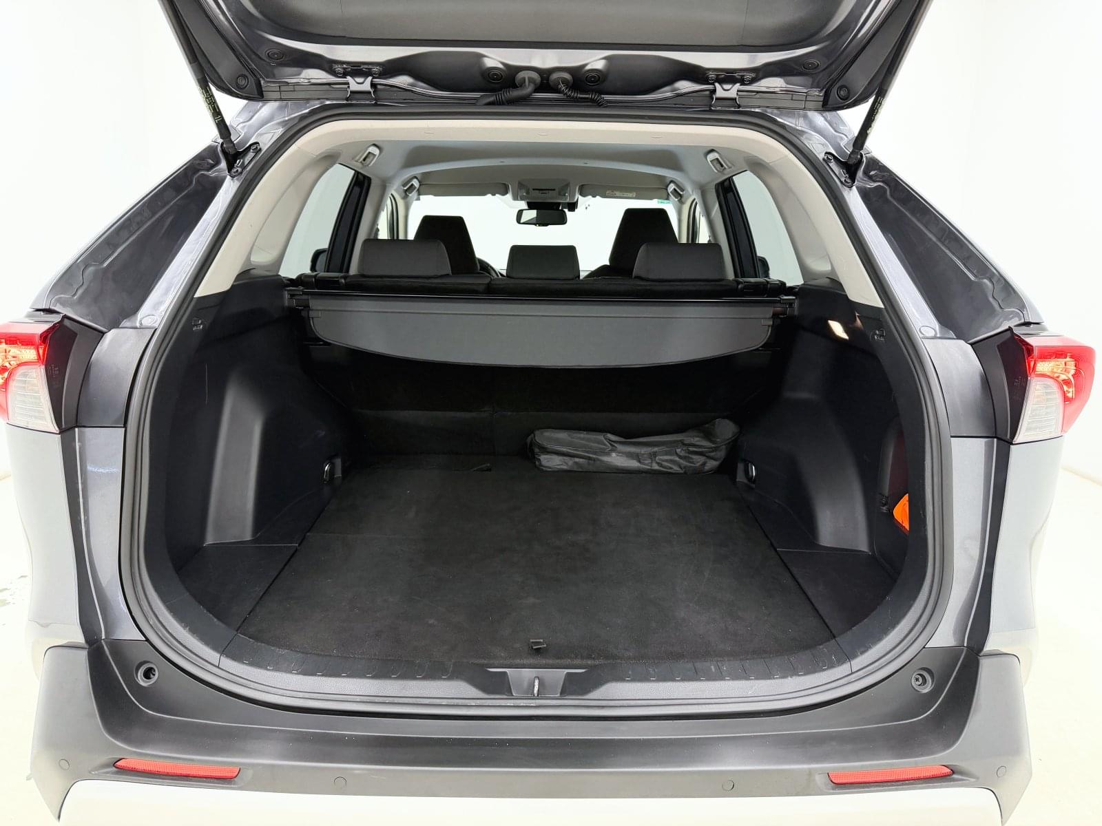 TOYOTA RAV4 2.5L 220H ADVANCE 218CV 14 