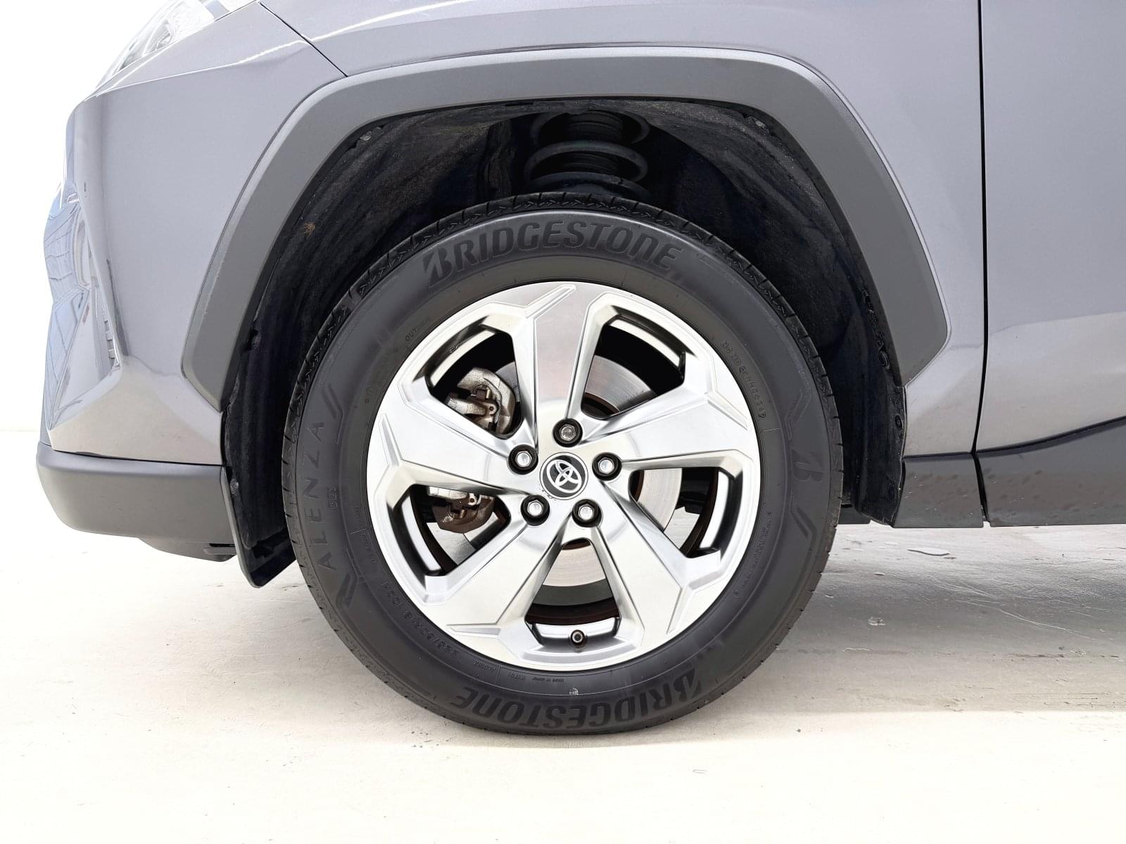 TOYOTA RAV4 2.5L 220H ADVANCE 218CV 20 