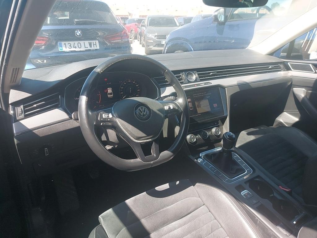 VOLKSWAGEN PASSAT SEDáN SPORT 2.0 TDI 150CV 5