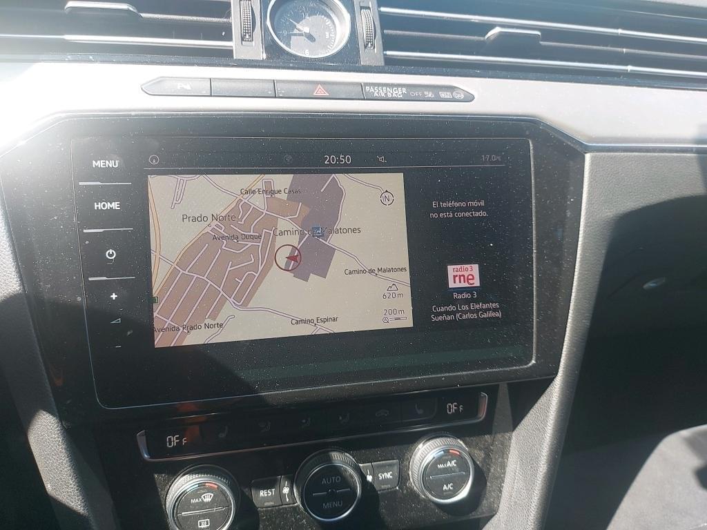 VOLKSWAGEN PASSAT SEDáN SPORT 2.0 TDI 150CV 8