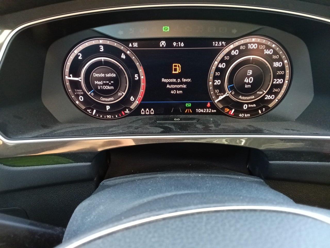 VOLKSWAGEN TIGUAN SPORT 2.0 TDI  DSG 150CV 8 