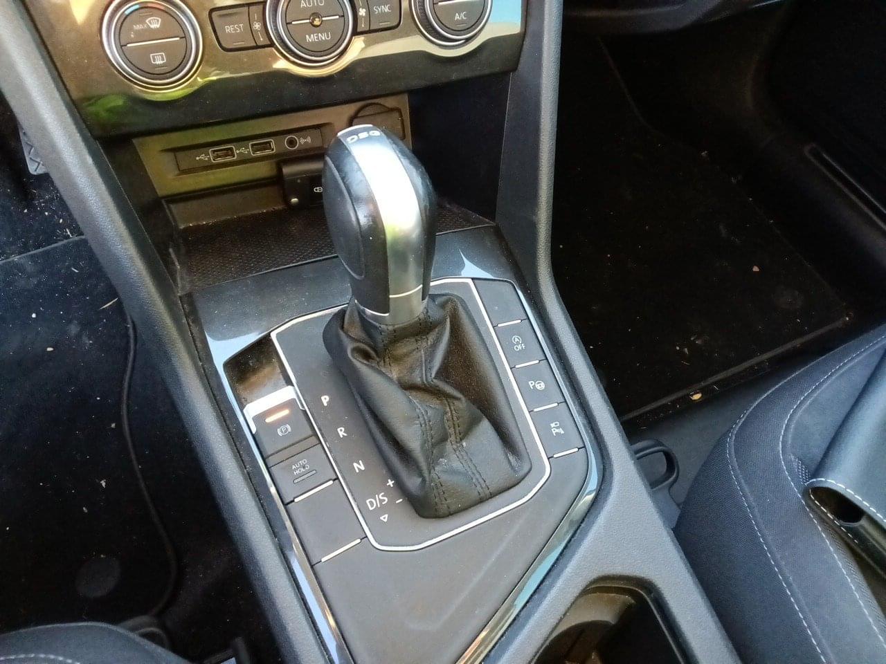 VOLKSWAGEN TIGUAN SPORT 2.0 TDI  DSG 150CV 10 