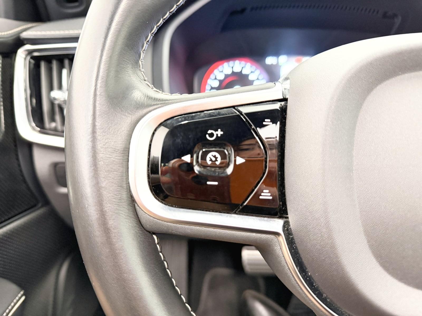 VOLVO S90 2.0 B4 G R-DESIGN AUTO 197CV 23 