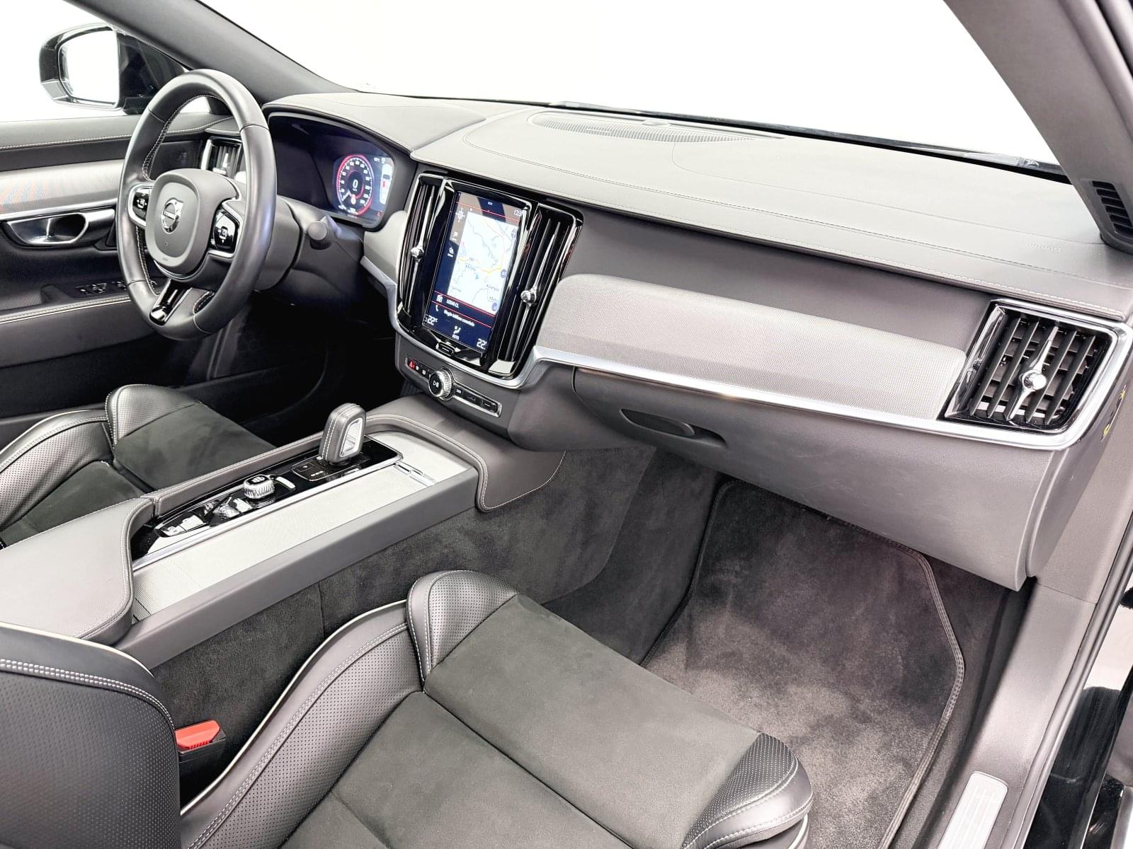 VOLVO S90 2.0 B4 G R-DESIGN AUTO 197CV 31 