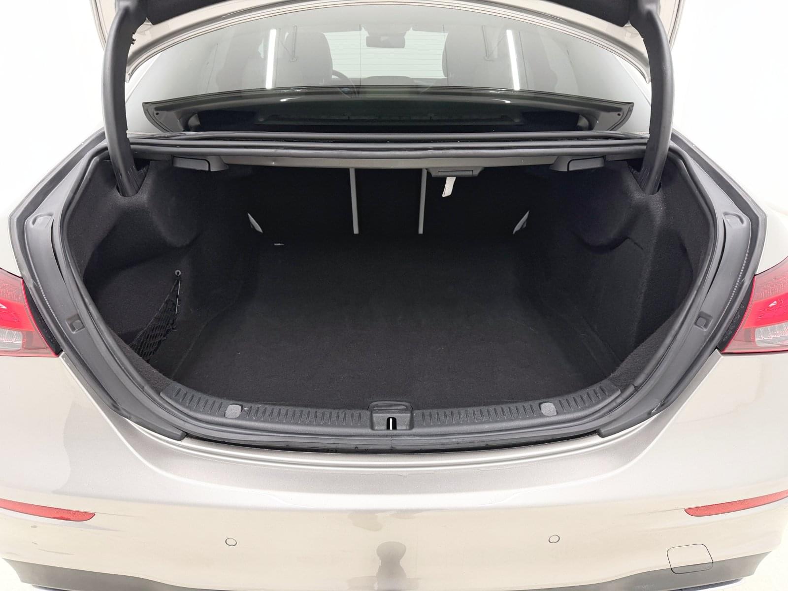 MERCEDES CLASE E 400D 16