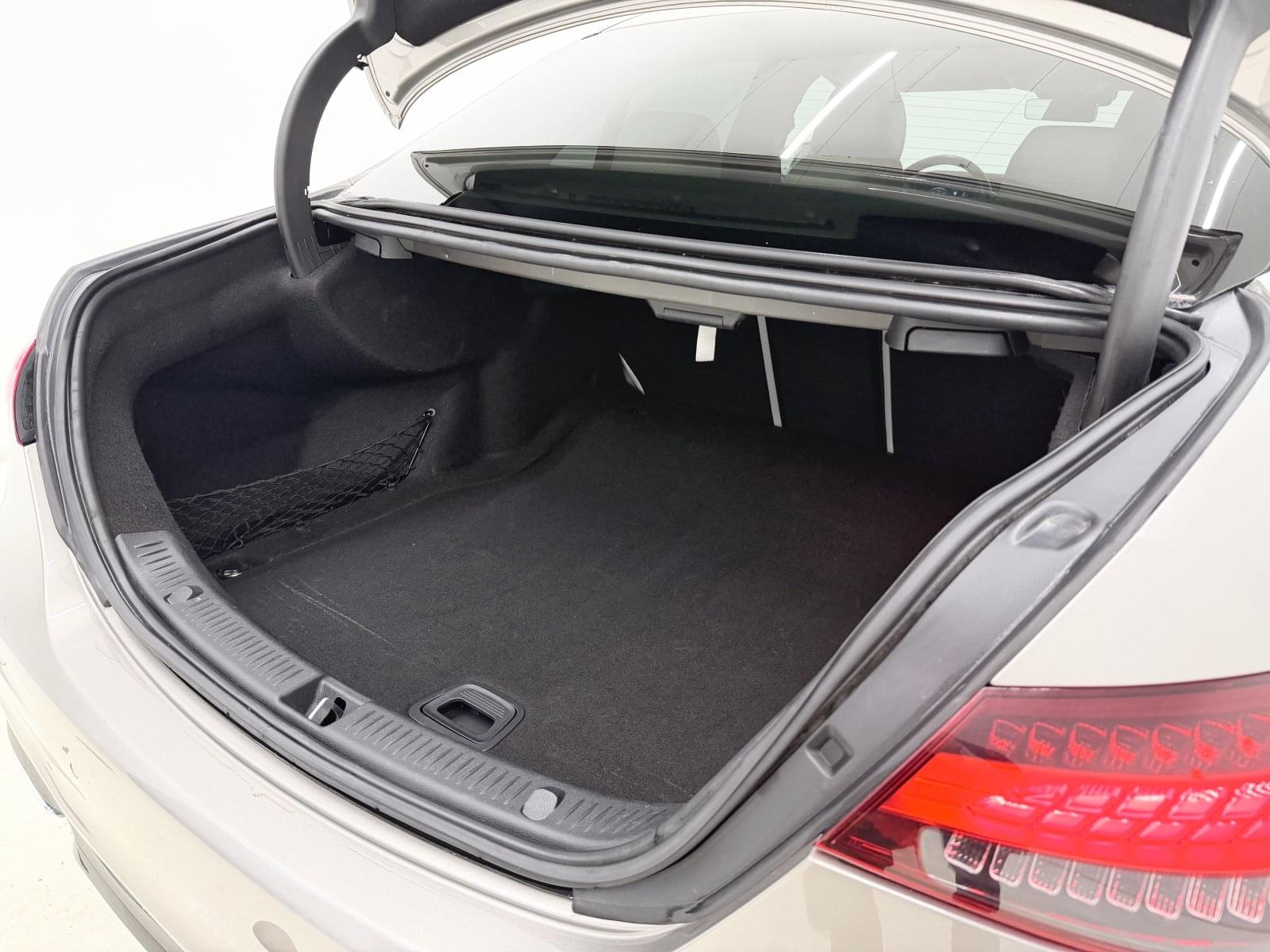 MERCEDES CLASE E 400D 17