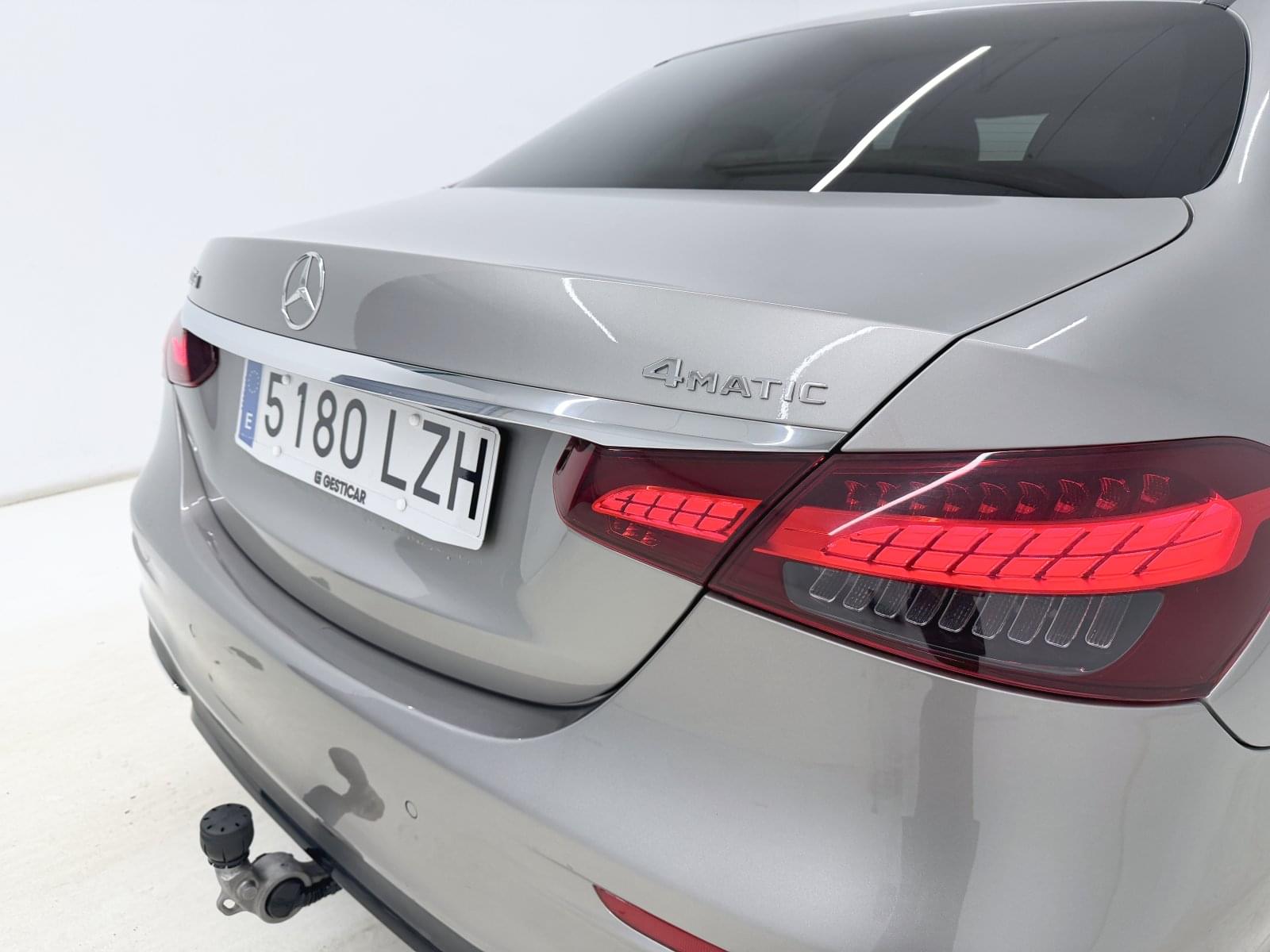 MERCEDES CLASE E 400D 18