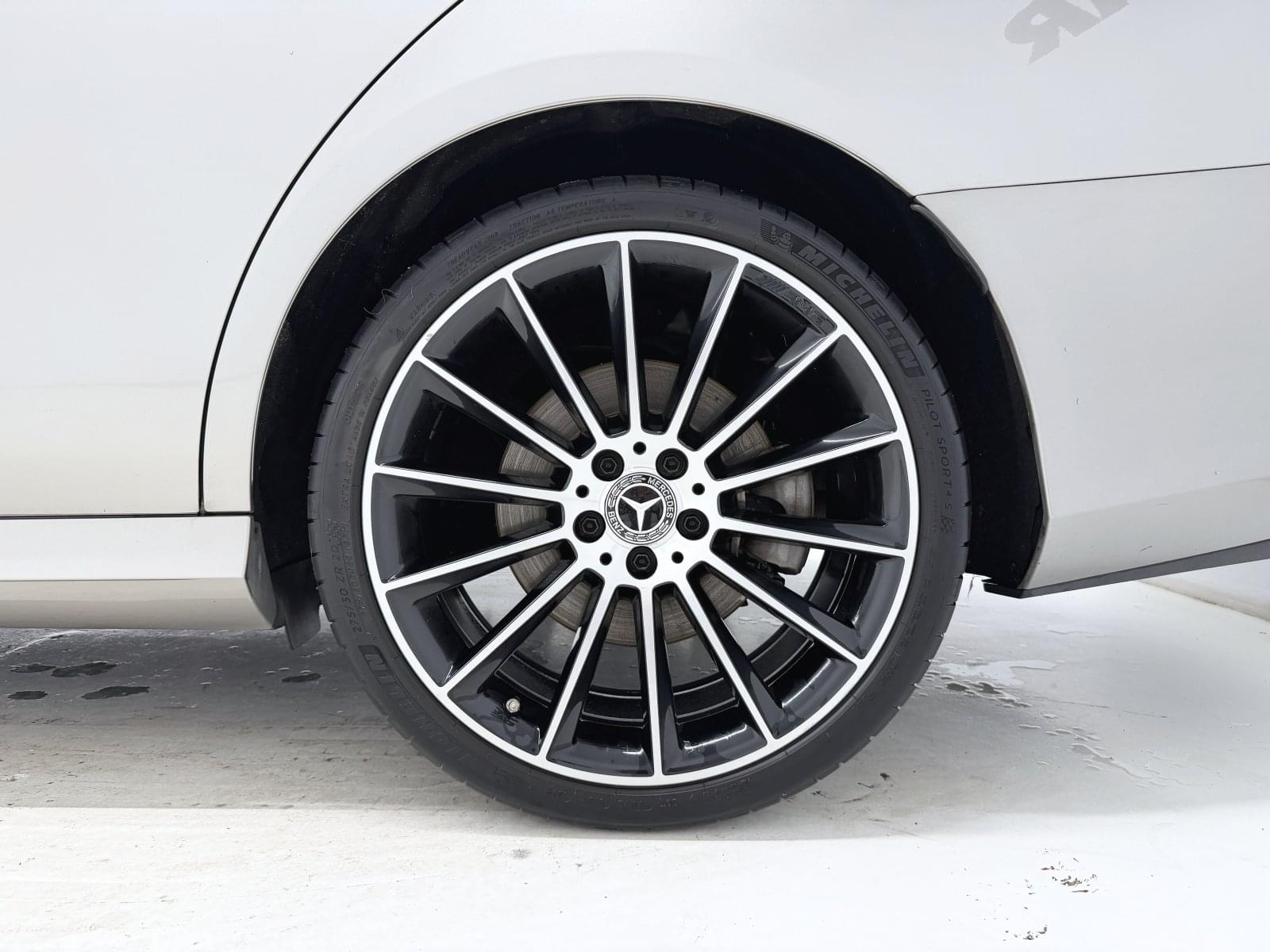 MERCEDES CLASE E 400D 24