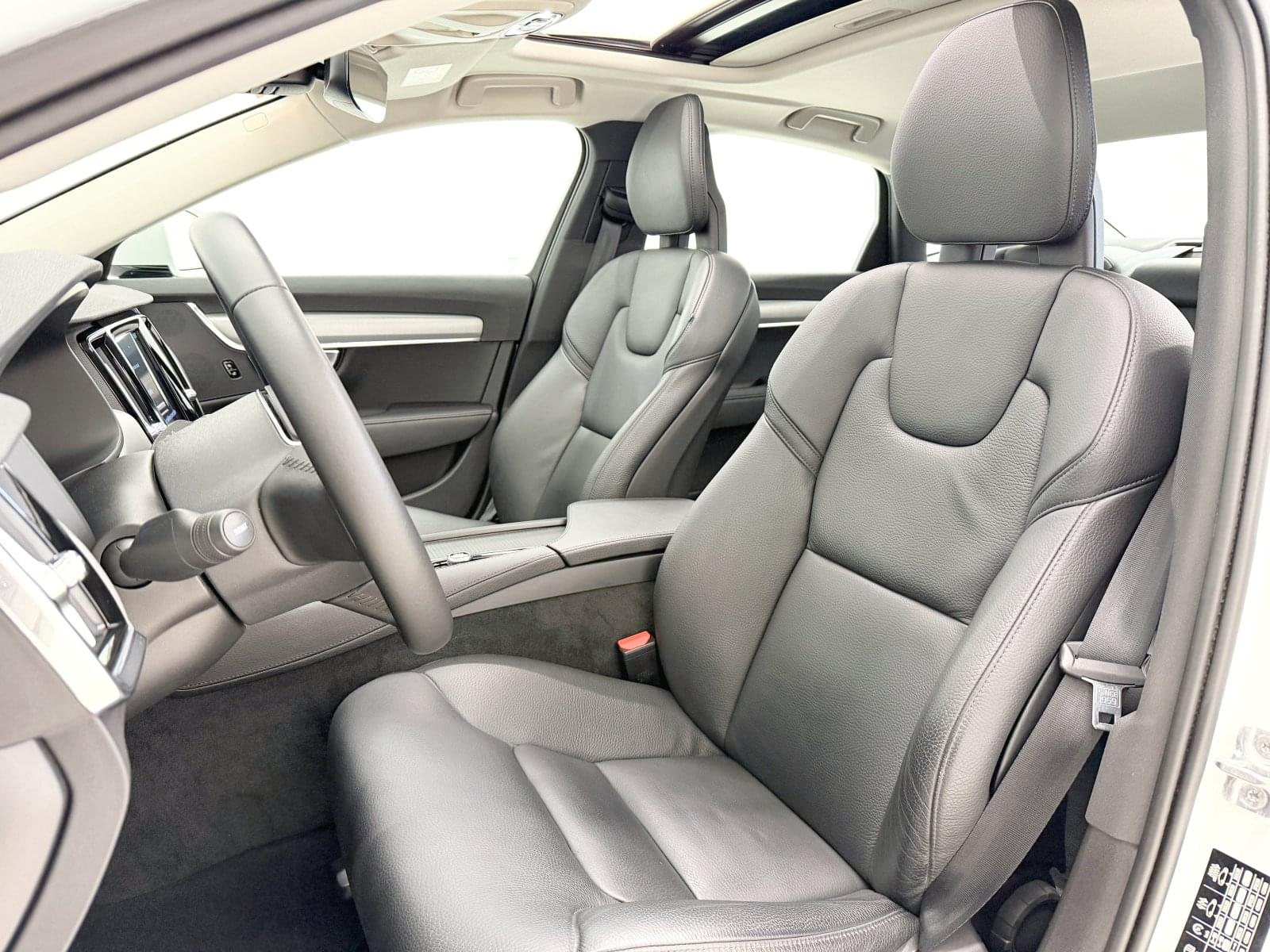 VOLVO S90 SEDáN 2.0 D4 MOMENTUM AUTO 190CV 25 