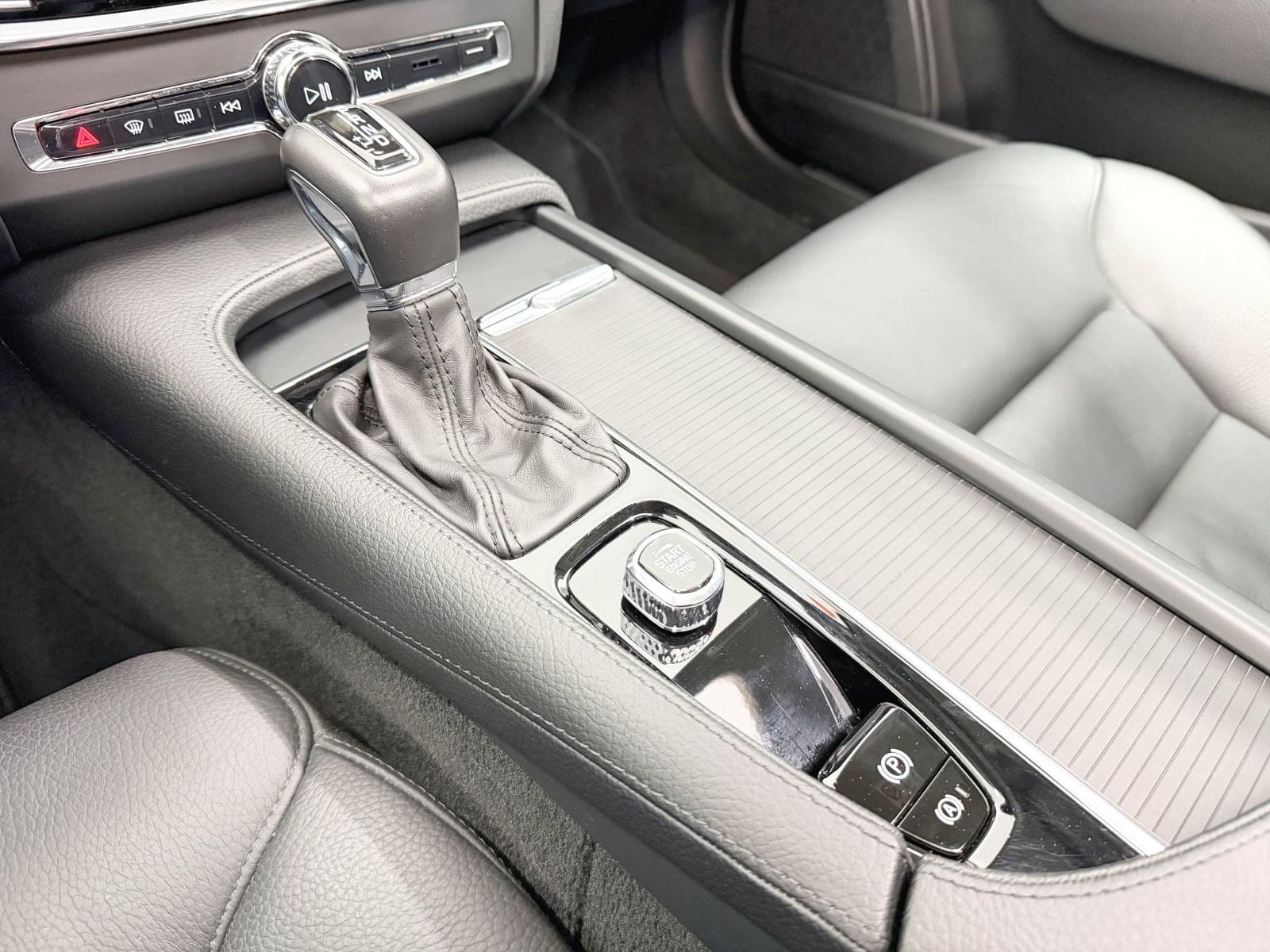 VOLVO S90 SEDáN 2.0 D4 MOMENTUM AUTO 190CV 39 