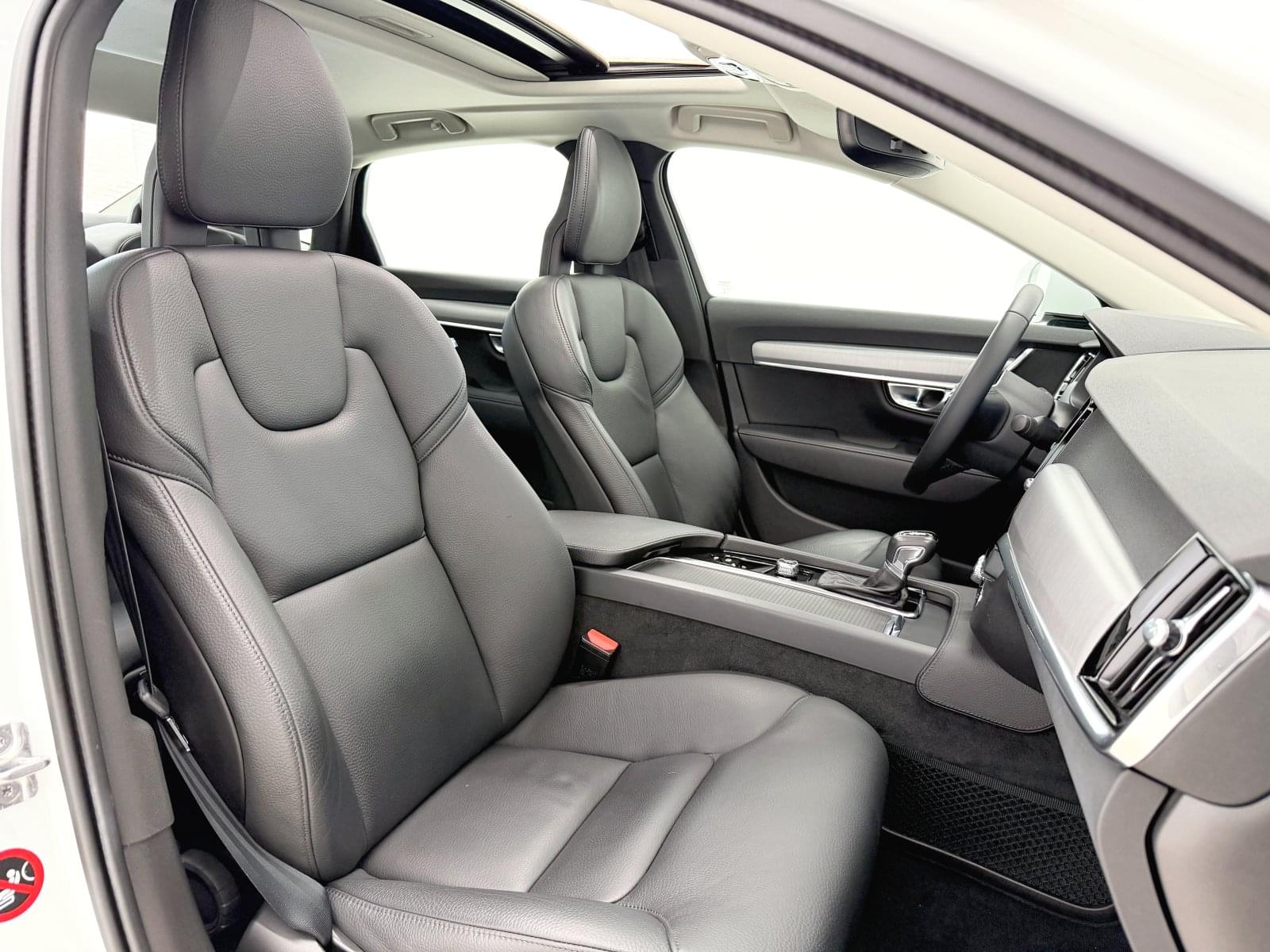 VOLVO S90 SEDáN 2.0 D4 MOMENTUM AUTO 190CV 42 