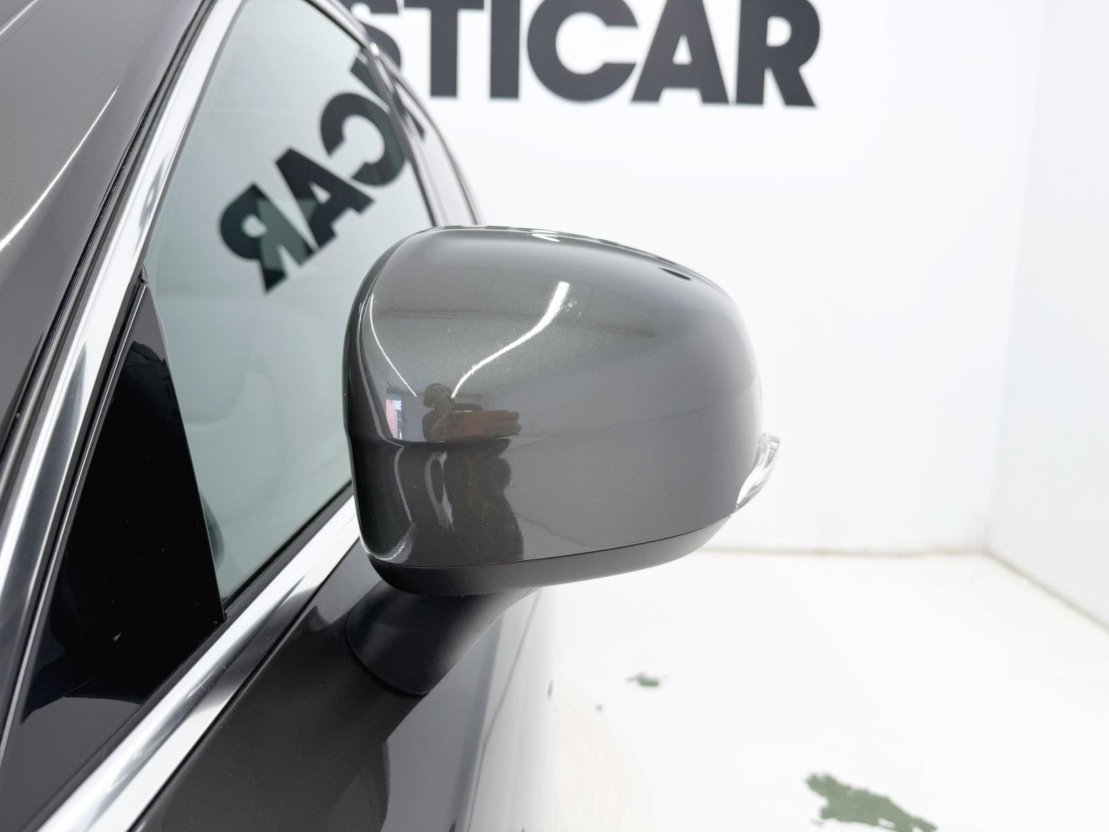 VOLVO XC90 2.0 T8 AWD RECHAR. INSCRi. EXP AUT 390CV 8