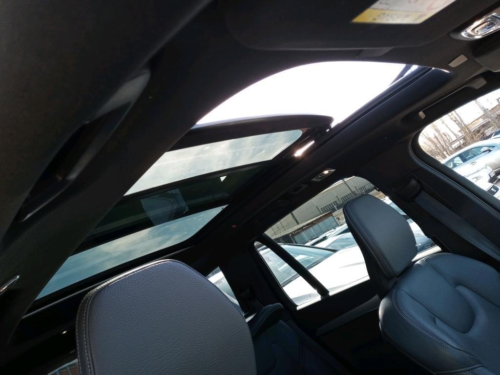 VOLVO XC90 2.0 T8 AWD RECHAR. INSCRi. EXP AUT 390CV 11 