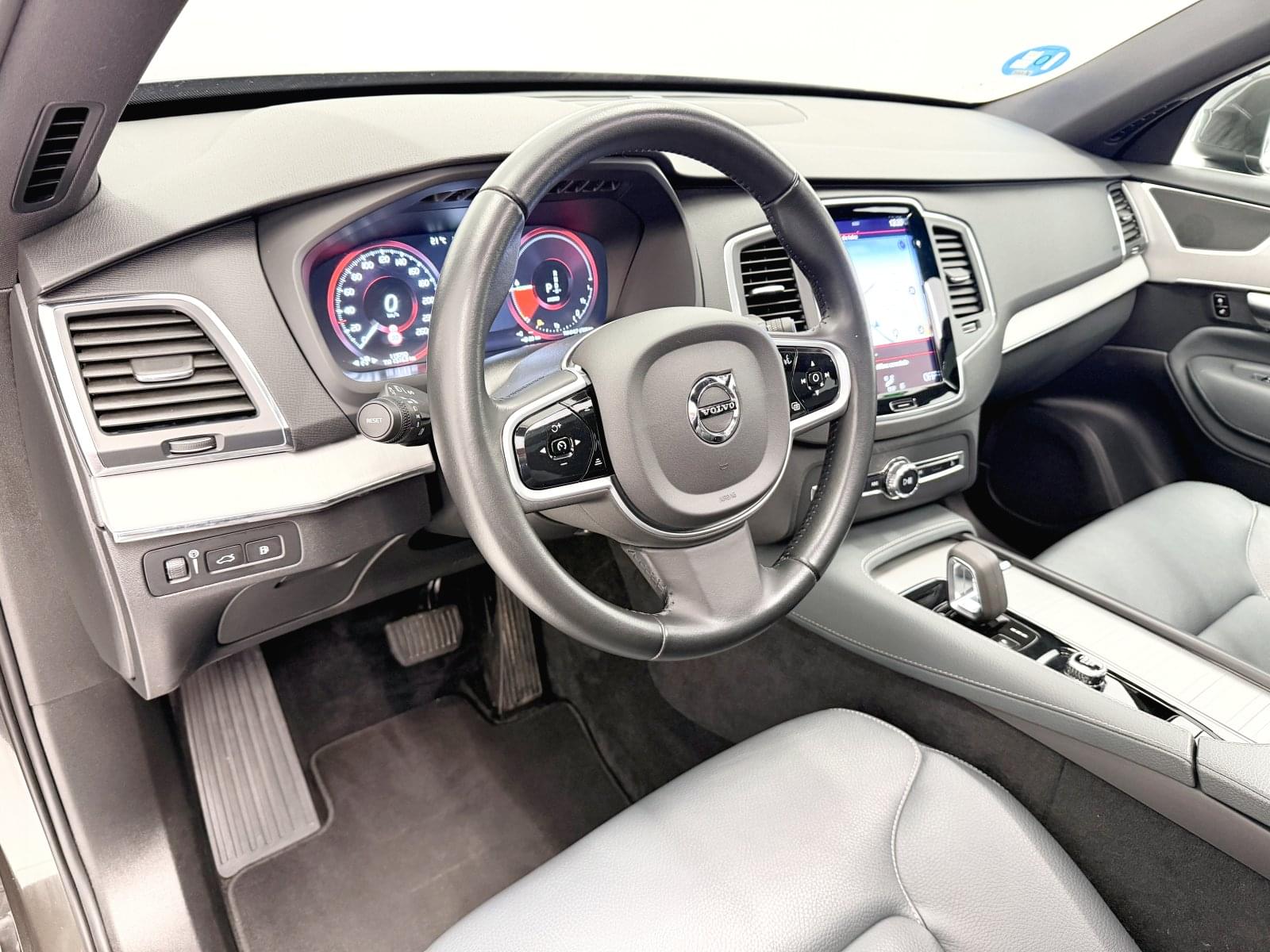 VOLVO XC90 2.0 T8 AWD RECHAR. INSCRi. EXP AUT 390CV 28