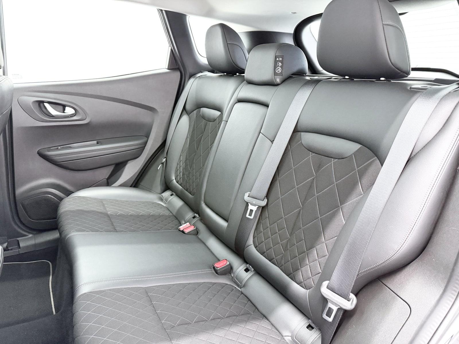 RENAULT KADJAR CROSSOVER ZEN GPF TCE 140CV EDC 44