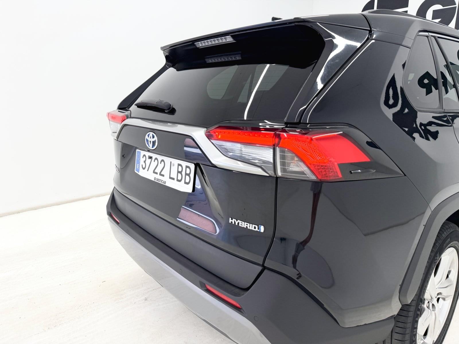 TOYOTA RAV4 2.5L 220H ADVANCE PLUS 18