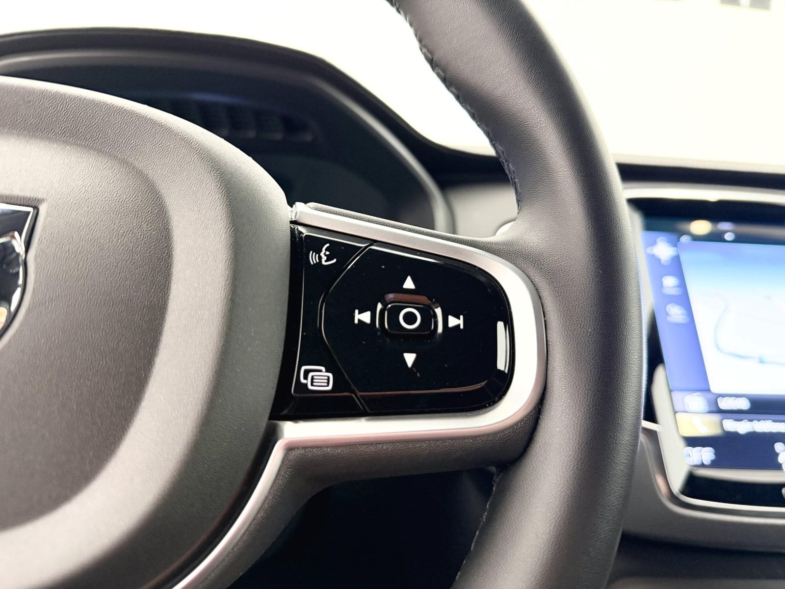 VOLVO XC90 2.0 B5 D AWD RDESIGN 31 