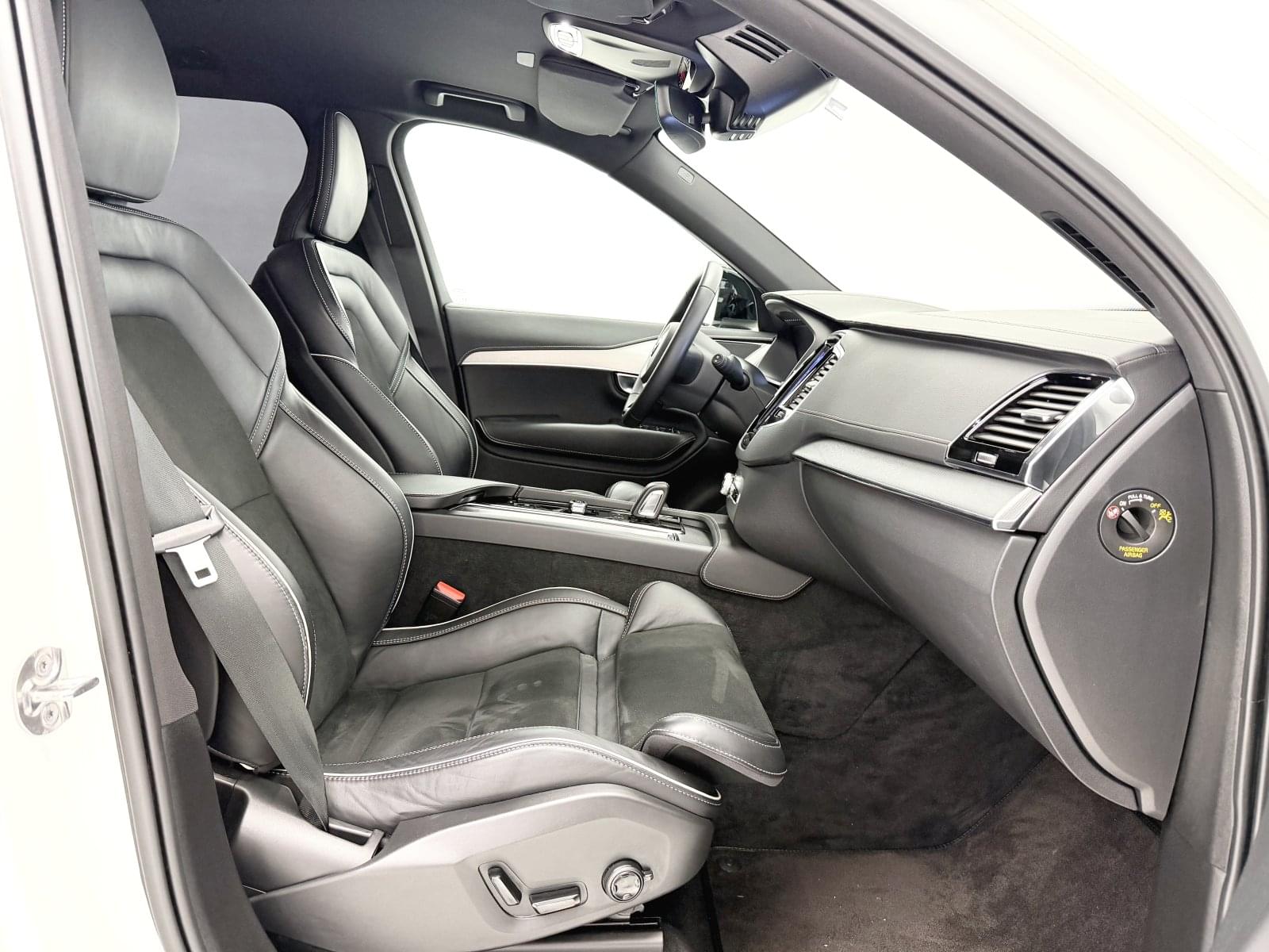 VOLVO XC90 2.0 B5 D AWD RDESIGN 39 