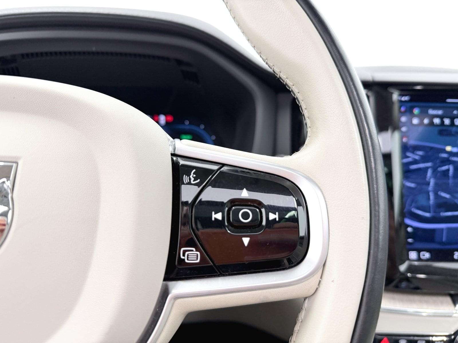 VOLVO XC60 2.0 T6 AWD RECHARGE INSCRIP. AUT 355CV 32 