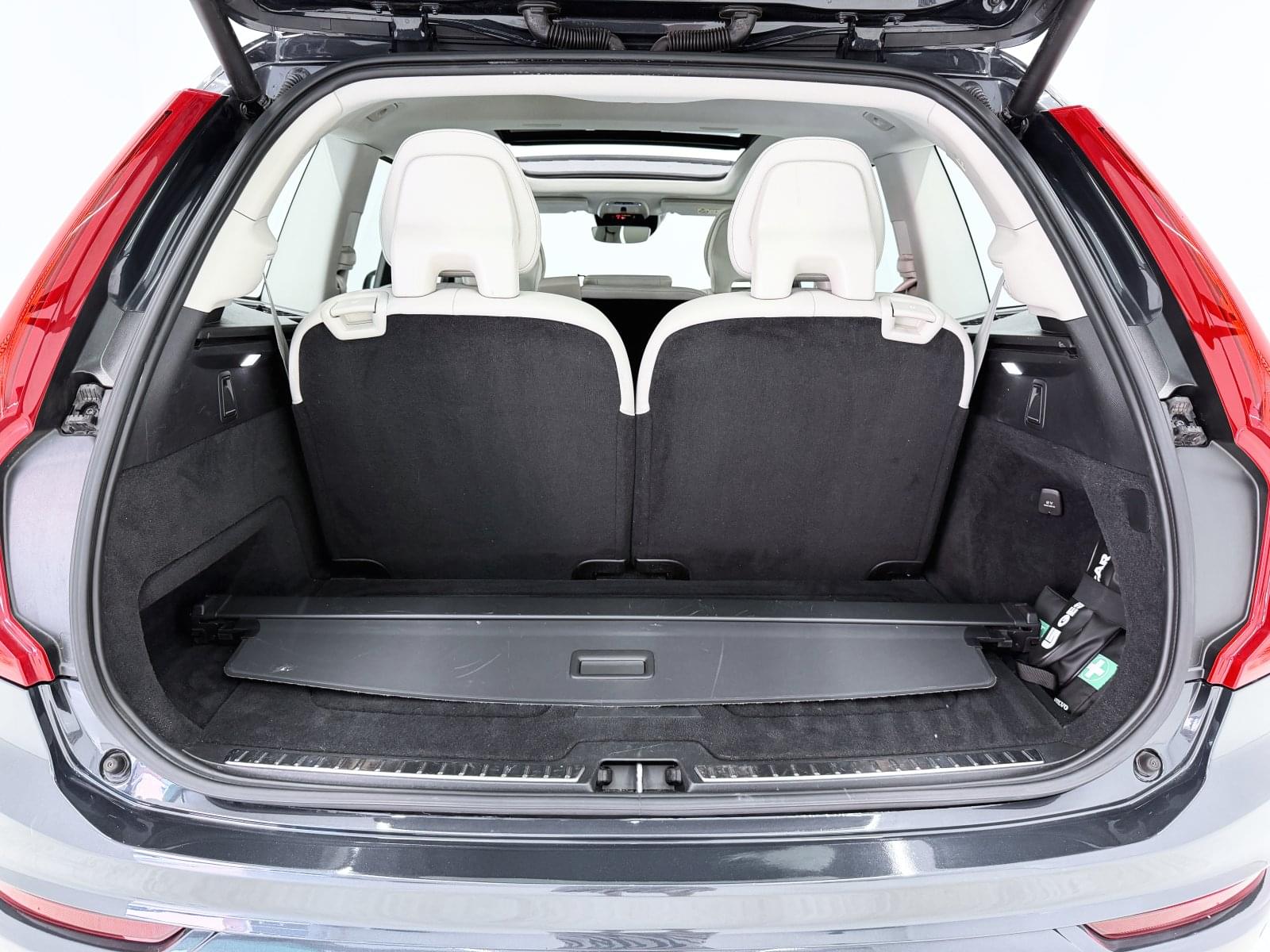 VOLVO XC90 2.0 B5 D AWD MOMENTUM PRO AU 235 CV 16