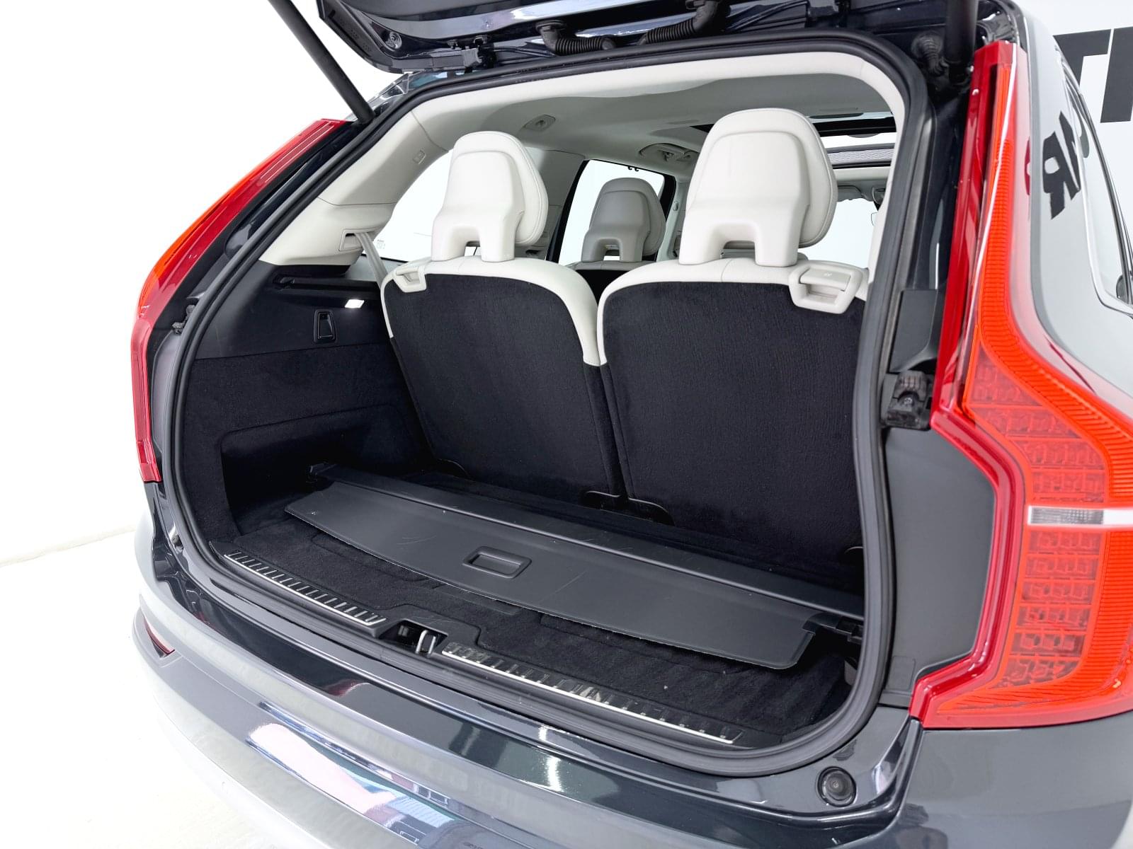 VOLVO XC90 2.0 B5 D AWD MOMENTUM PRO AU 235 CV 17
