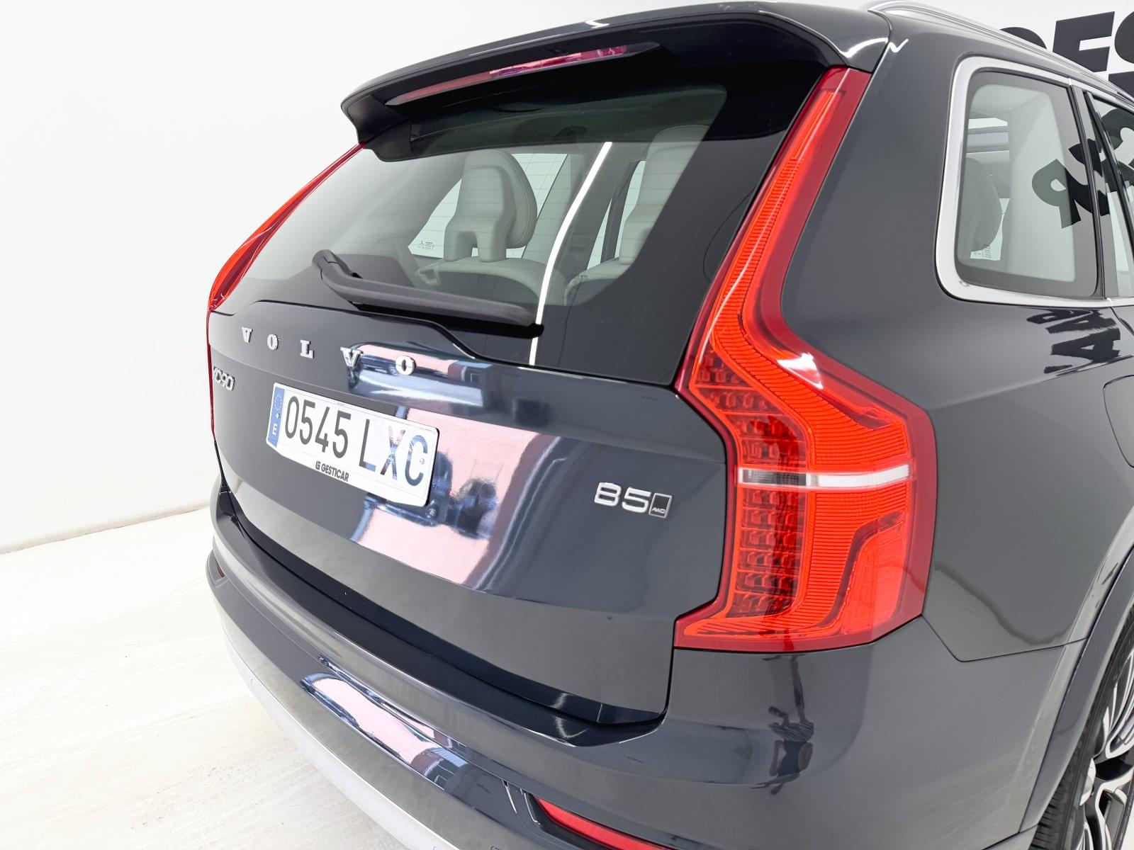 VOLVO XC90 2.0 B5 D AWD MOMENTUM PRO AU 235 CV 18