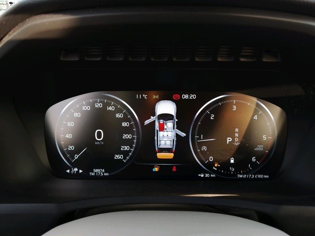 VOLVO XC90 2.0 B5 D AWD MOMENTUM PRO AU 235 CV 7 