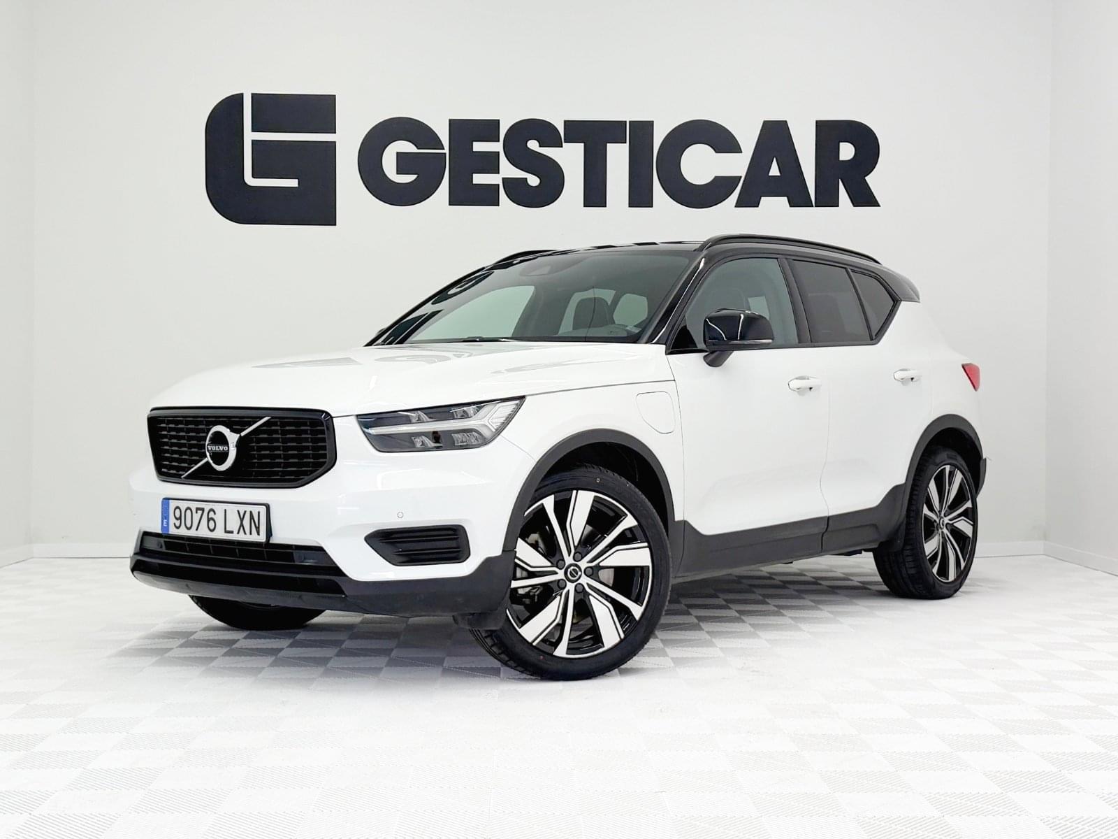VOLVO XC40 1.5 T5 TWIN RECHARGE R-DESIGN 262CV 1 
